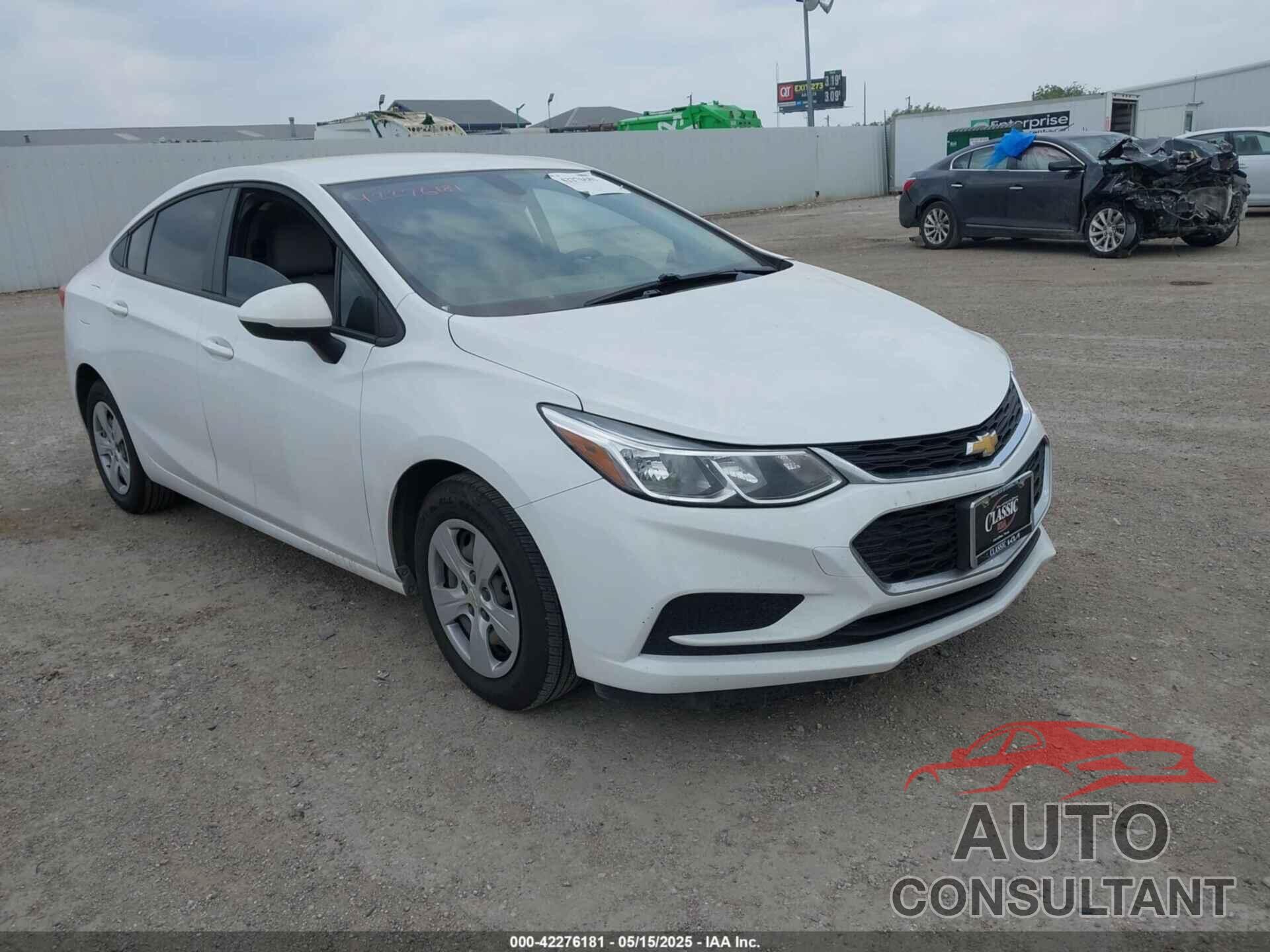 CHEVROLET CRUZE 2018 - 1G1BC5SM3J7100365