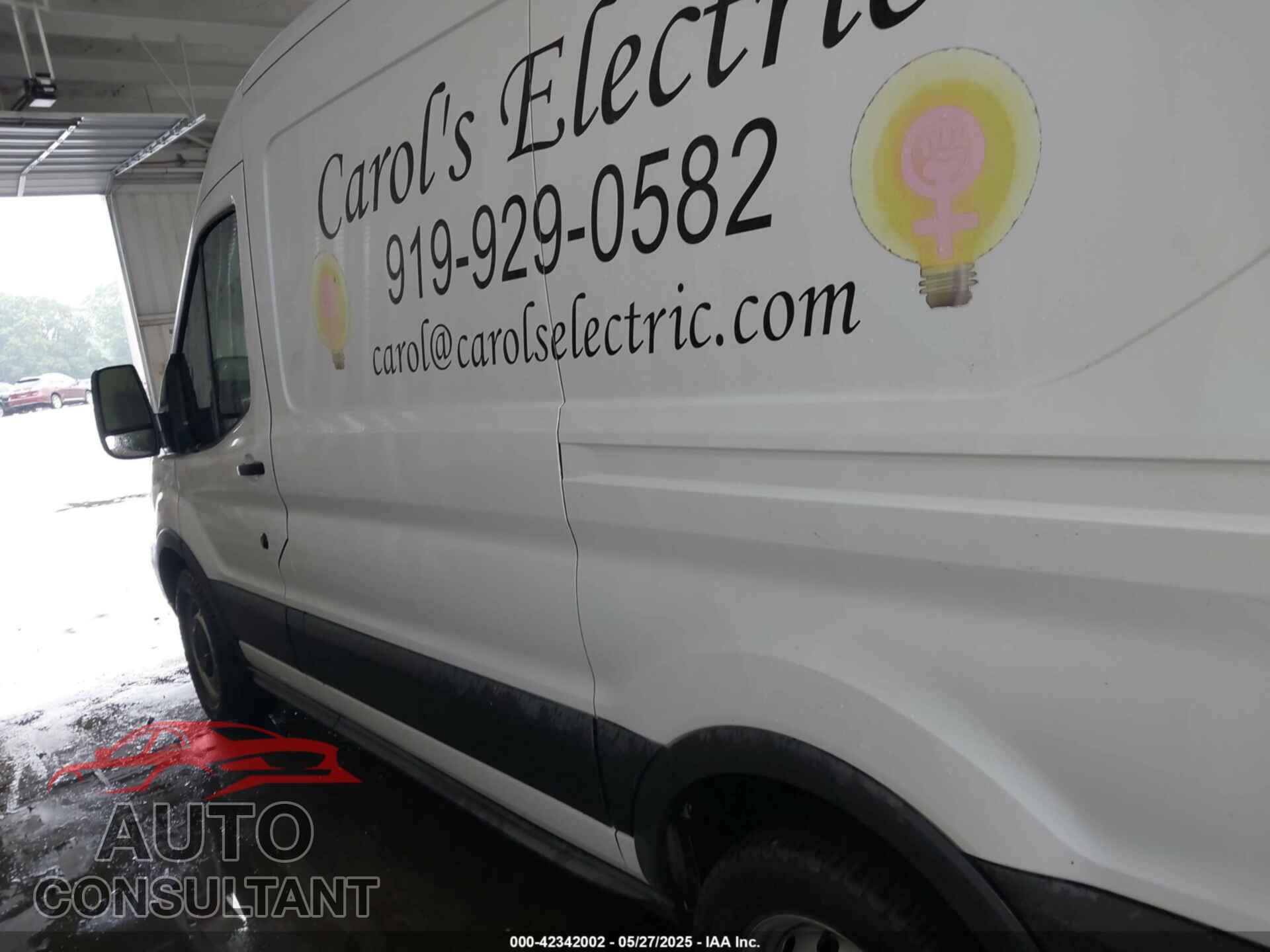FORD TRANSIT-150 2017 - 1FTYE1CM1HKA22579