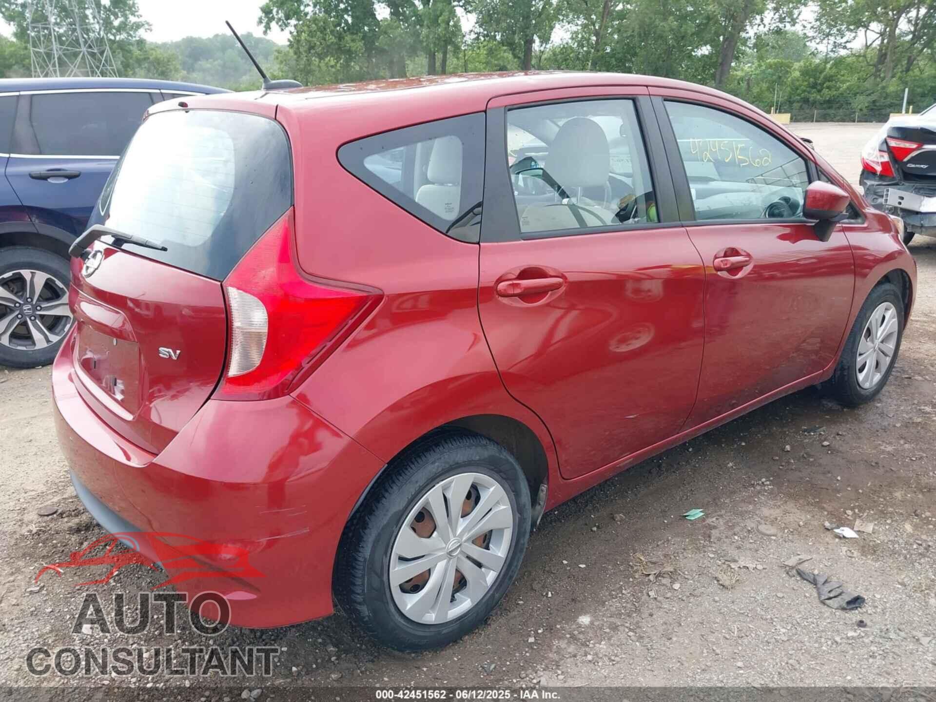 NISSAN VERSA NOTE 2017 - 3N1CE2CP8HL375512