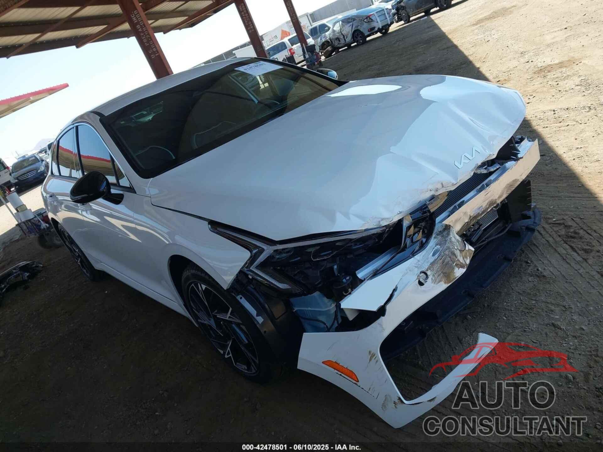 KIA K5 2025 - KNAG64J74S5365686