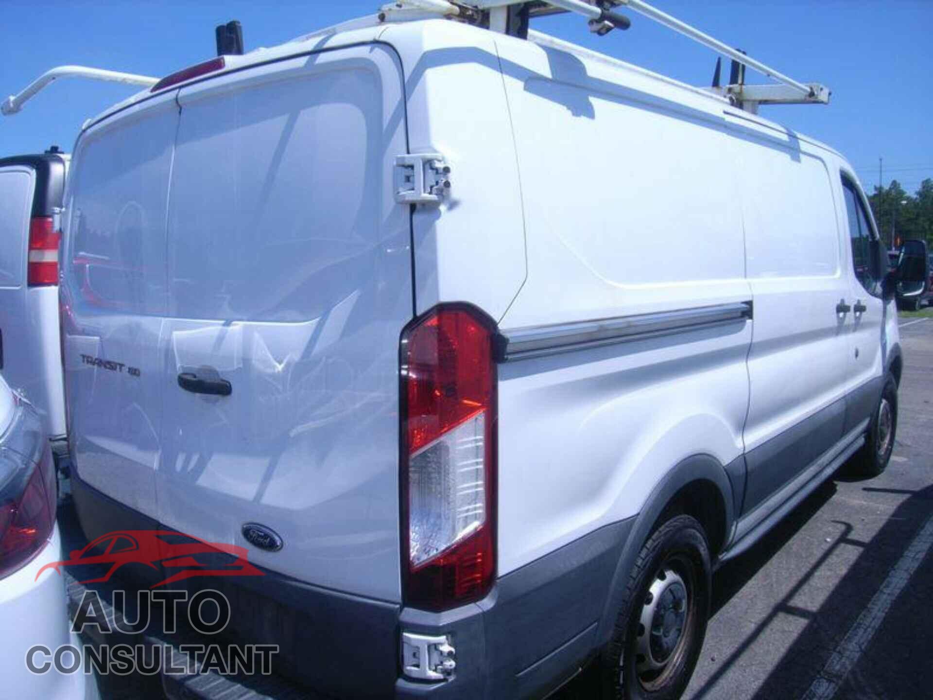 FORD TRANSIT-150 2017 - 1FTYE1YM2HKA68284