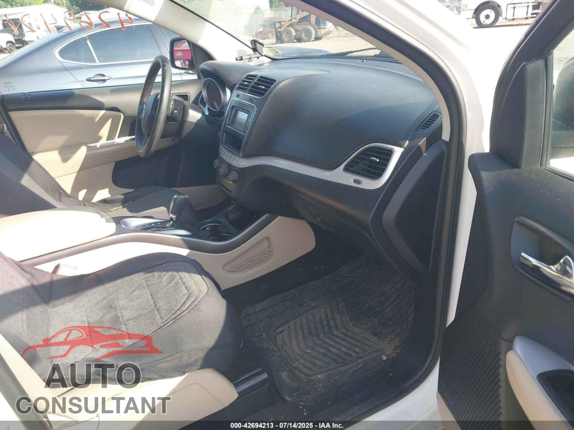 DODGE JOURNEY 2017 - 3C4PDCBG3HT537331