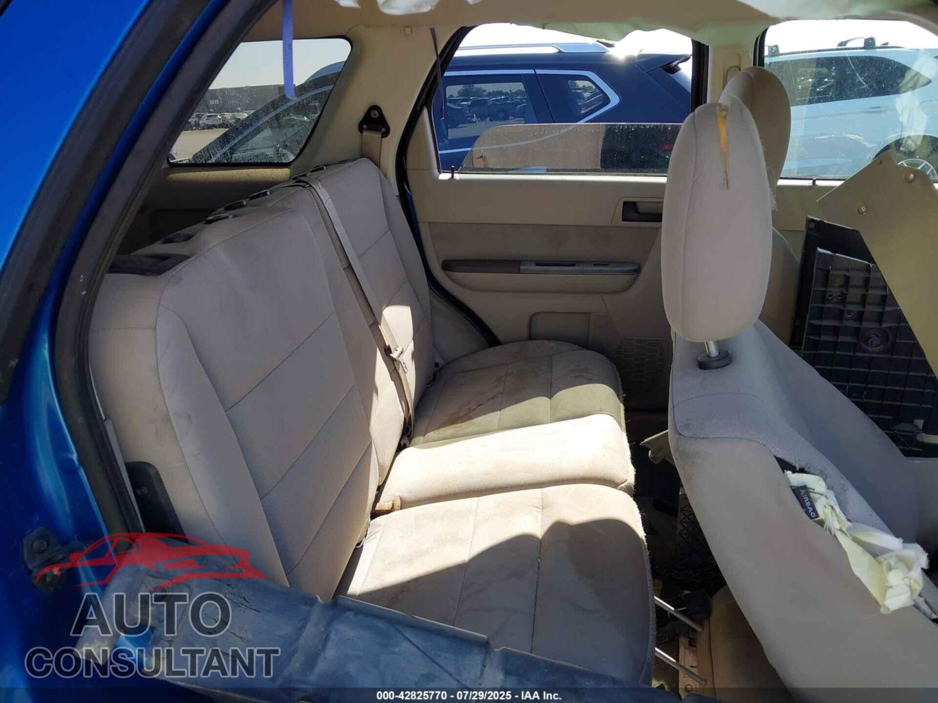 FORD ESCAPE 2011 - 1FMCU0D76BKC19203