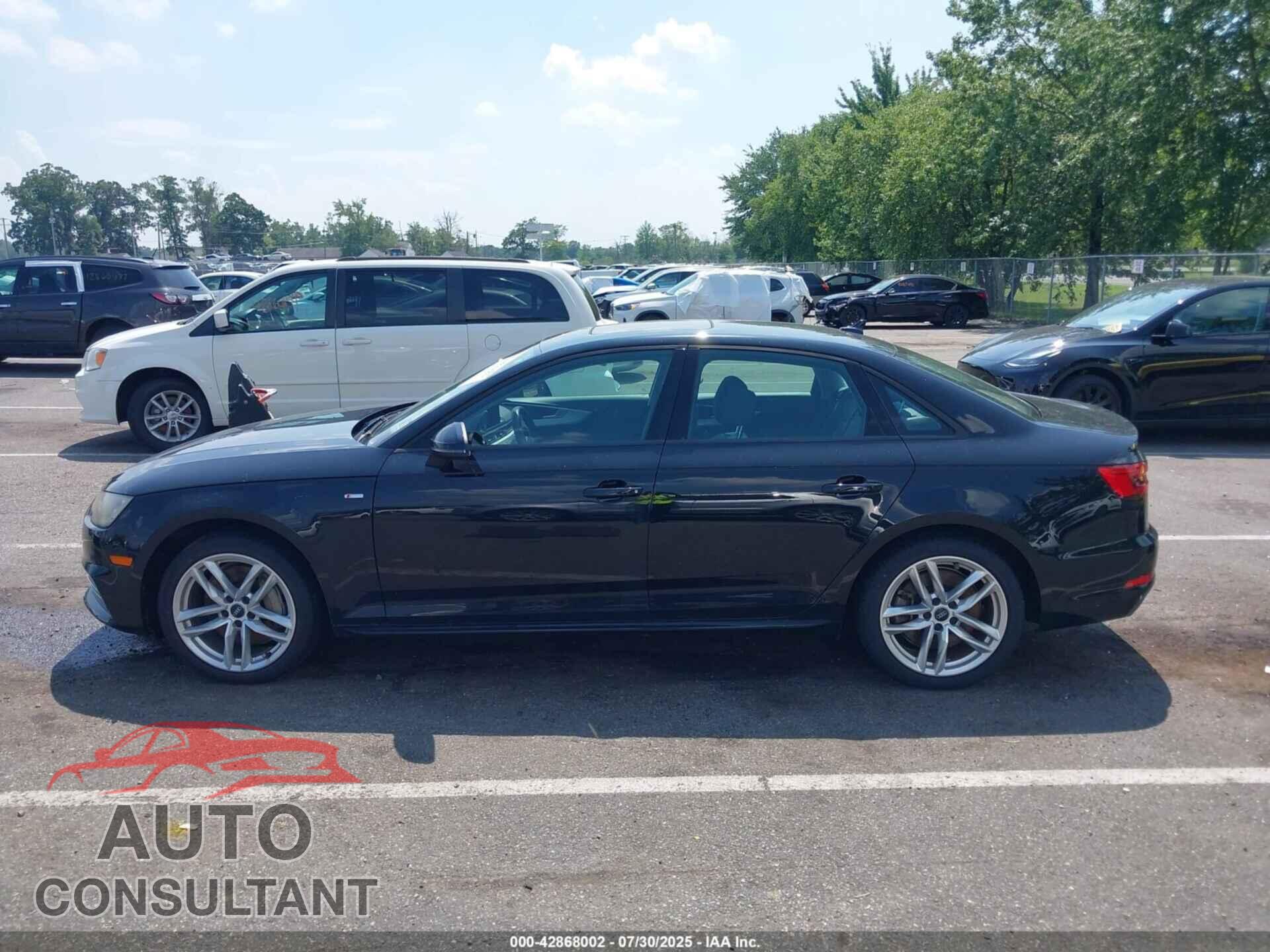 AUDI A4 2017 - WAUDNAF40HN051271