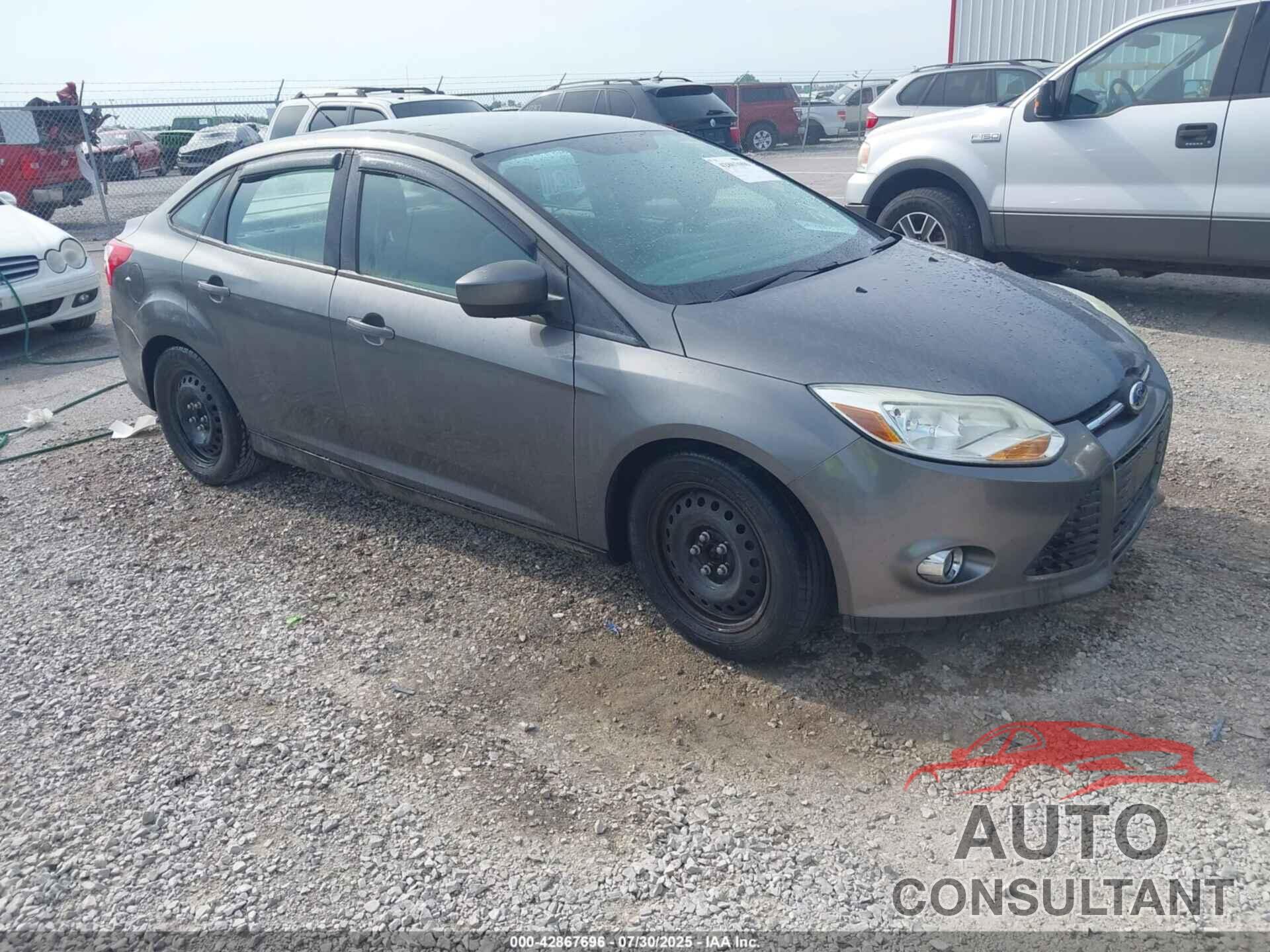 FORD FOCUS 2012 - 1FAHP3F28CL323469