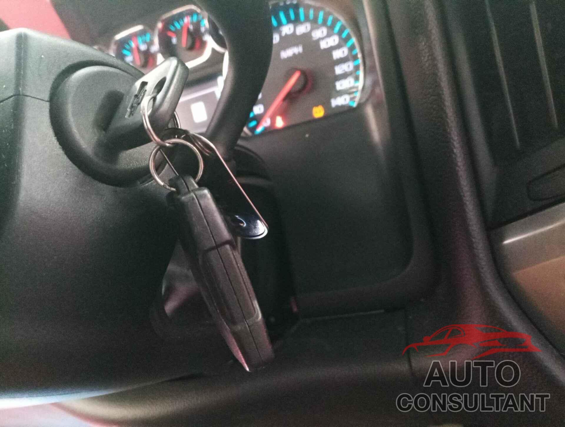 CHEVROLET SILVERADO 2018 - 3GCUKREC7JG189214
