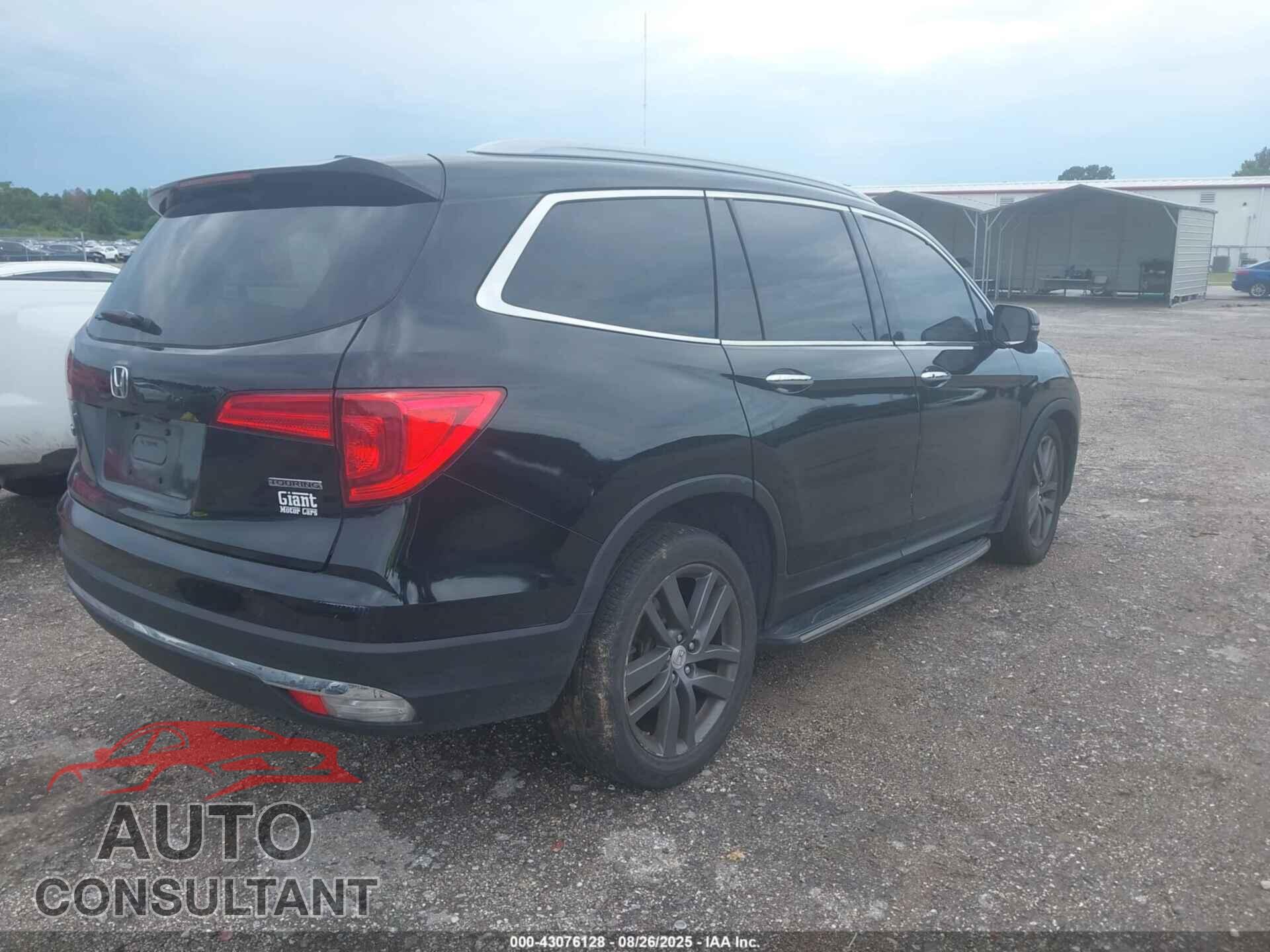 HONDA PILOT 2018 - 5FNYF5H95JB007790