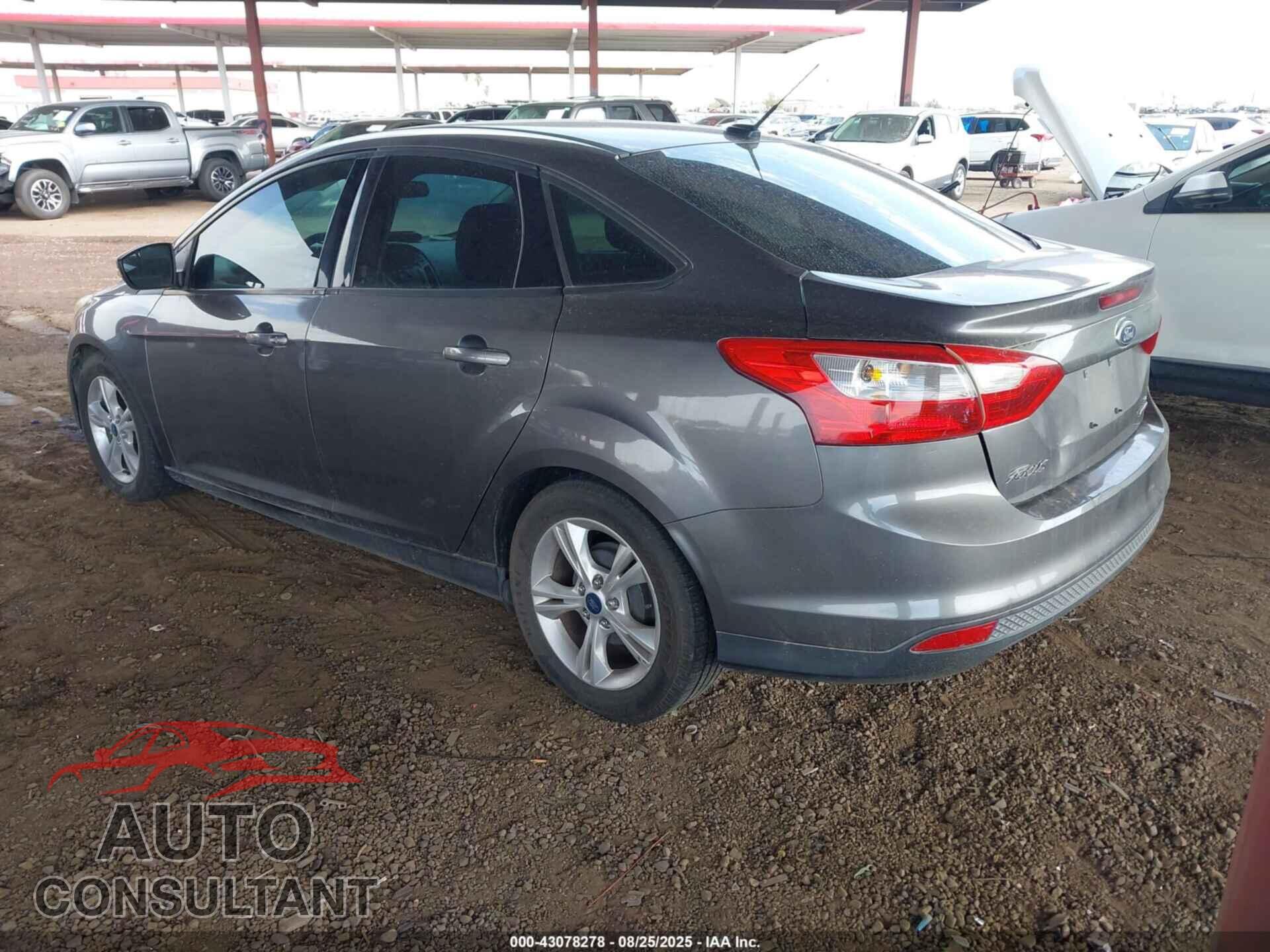 FORD FOCUS 2014 - 1FADP3F24EL149921
