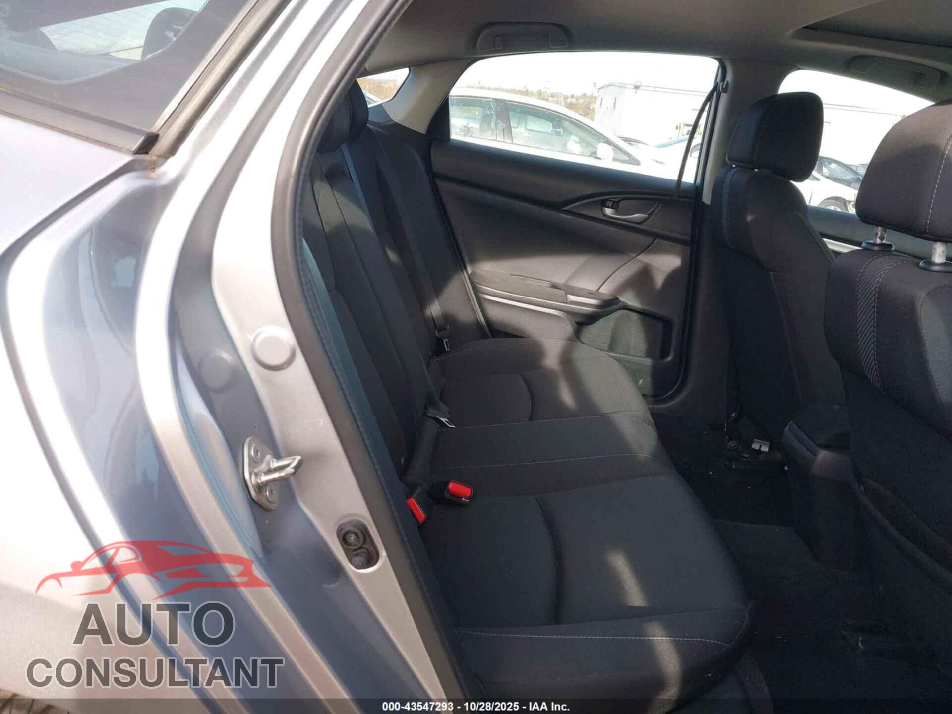 HONDA CIVIC 2017 - 2HGFC2F88HH573327