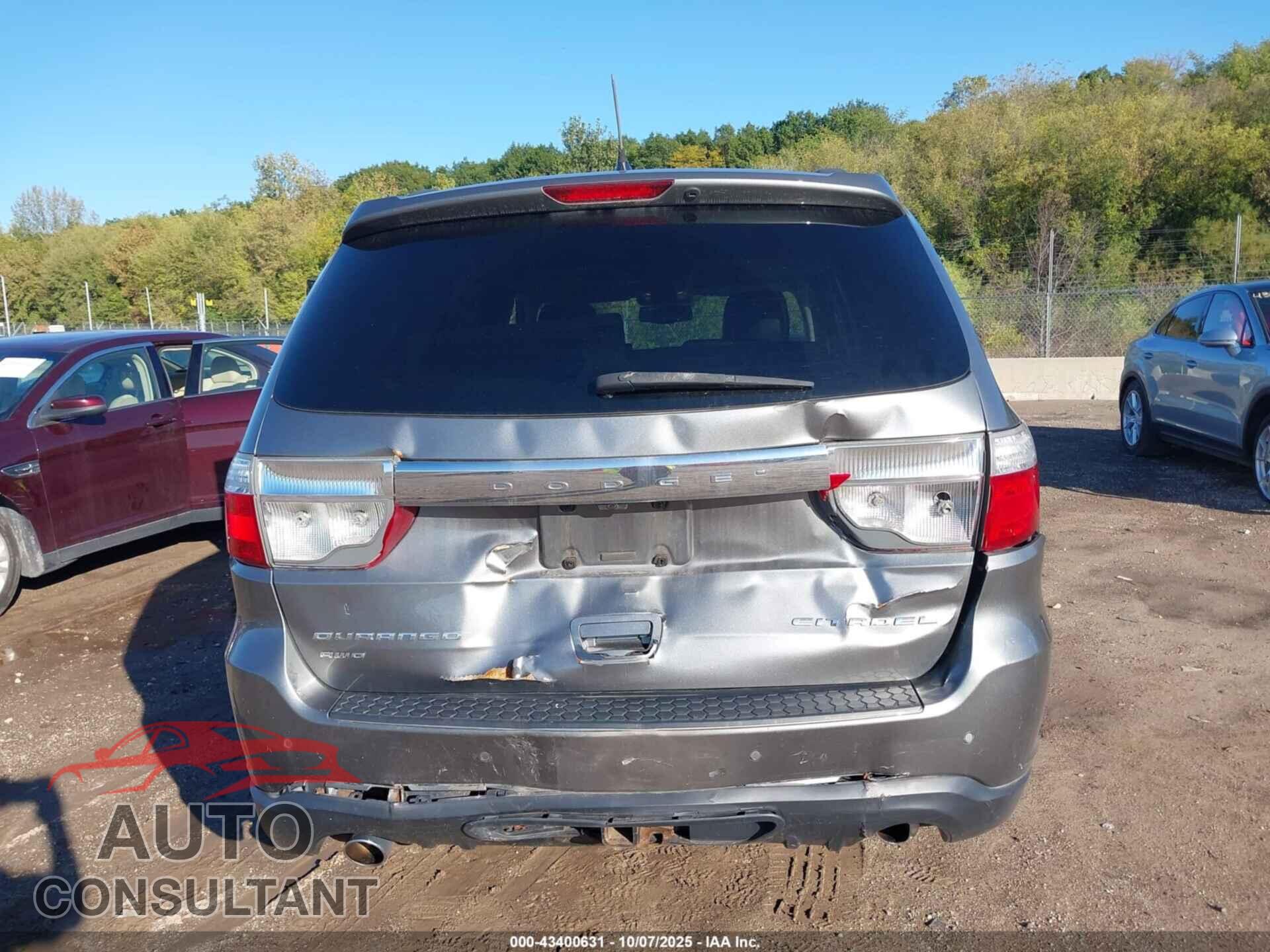 DODGE DURANGO 2011 - 1D4SE5GT4BC695157