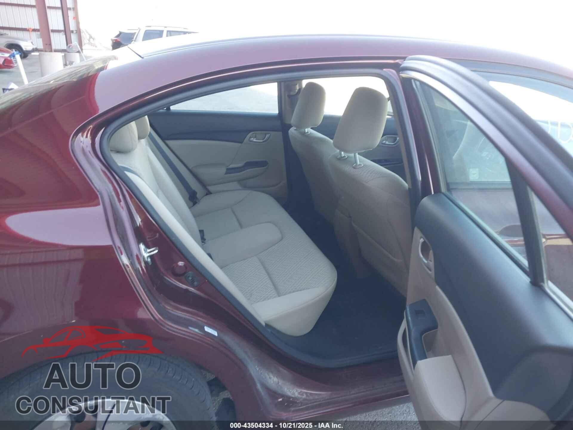 HONDA CIVIC 2015 - 19XFB2F57FE037100