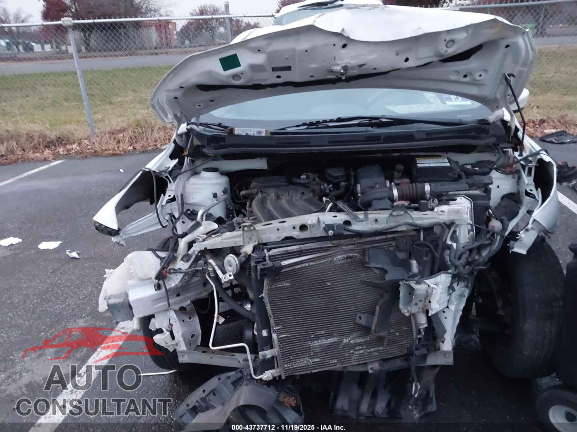 NISSAN VERSA NOTE 2017 - 3N1CE2CP5HL371885