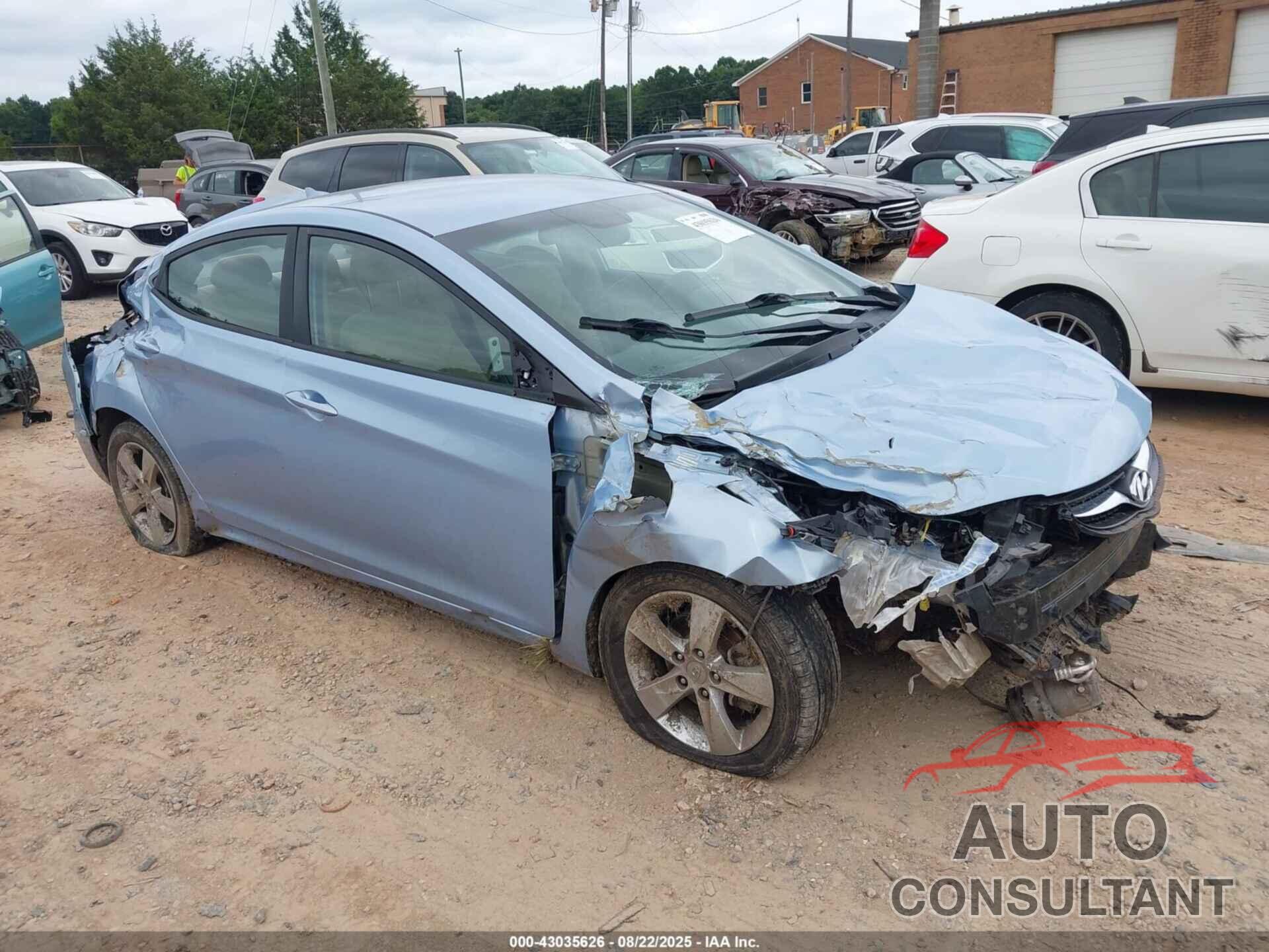 HYUNDAI ELANTRA 2013 - KMHDH4AE6DU624309