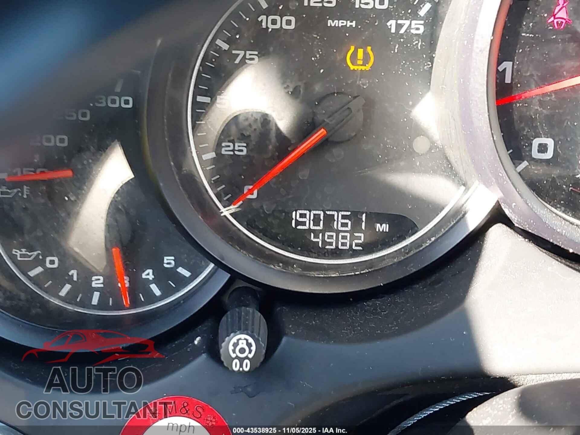 PORSCHE CAYENNE 2011 - WP1AA2A23BLA00491