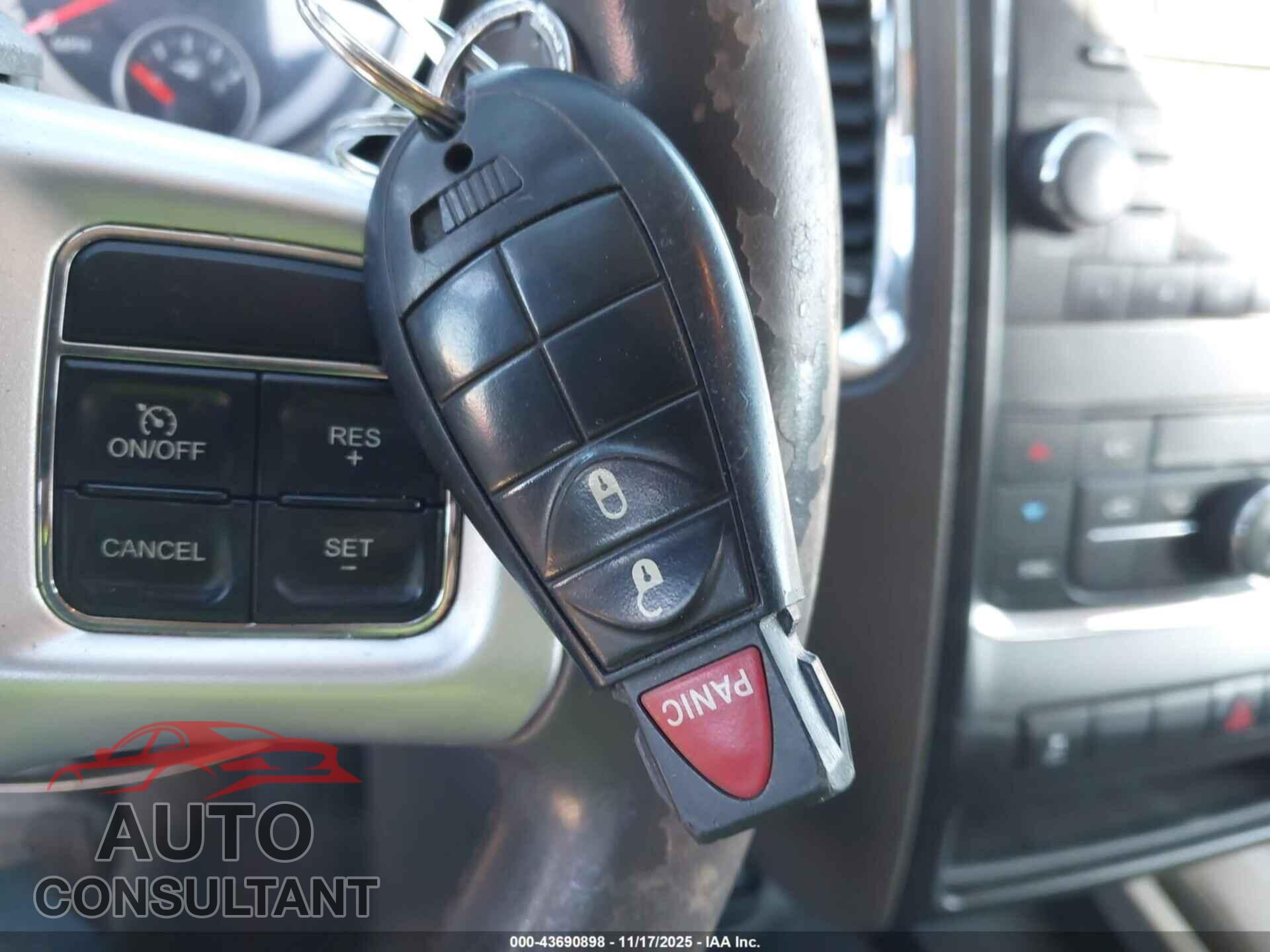 DODGE DURANGO 2013 - 1C4RDHAG2DC684110