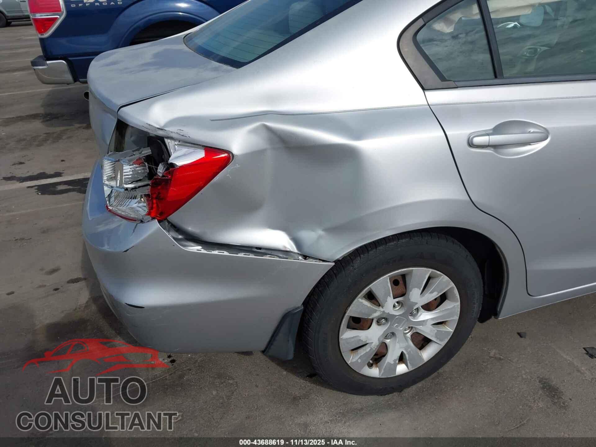 HONDA CIVIC 2012 - 2HGFB2F53CH328517