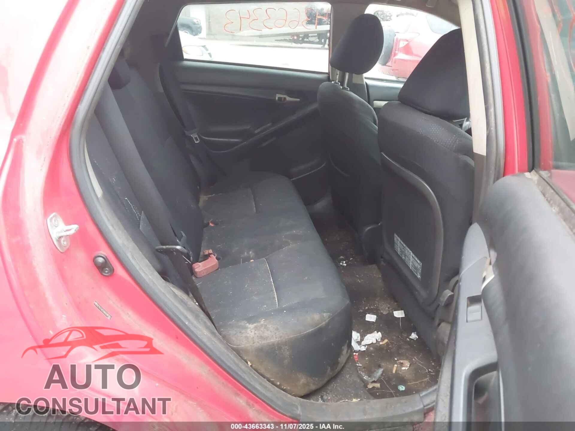 TOYOTA MATRIX 2010 - 2T1LE4EEXAC018765