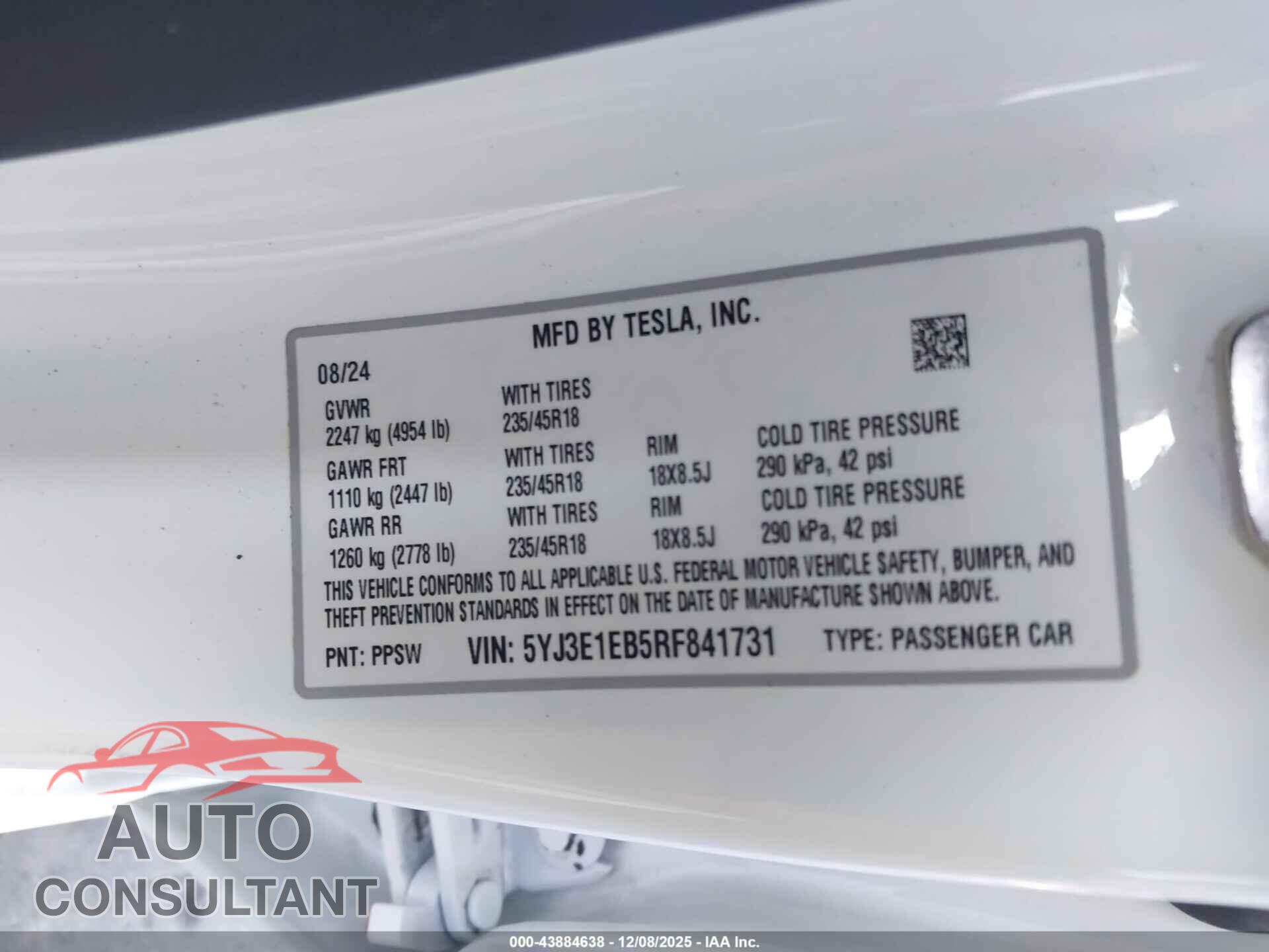 TESLA MODEL 3 2024 - 5YJ3E1EB5RF841731