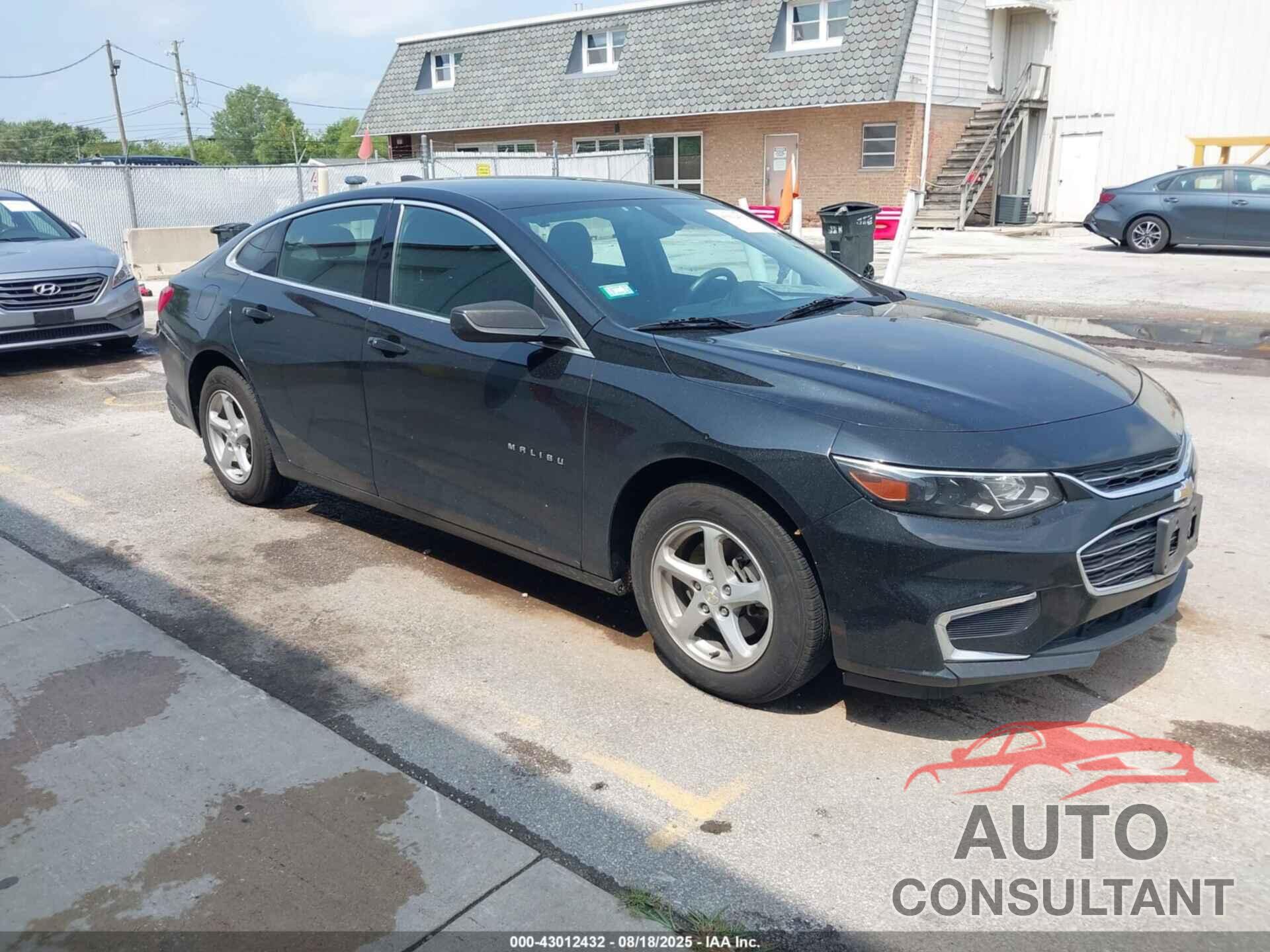 CHEVROLET MALIBU 2017 - 1G1ZB5ST4HF231782