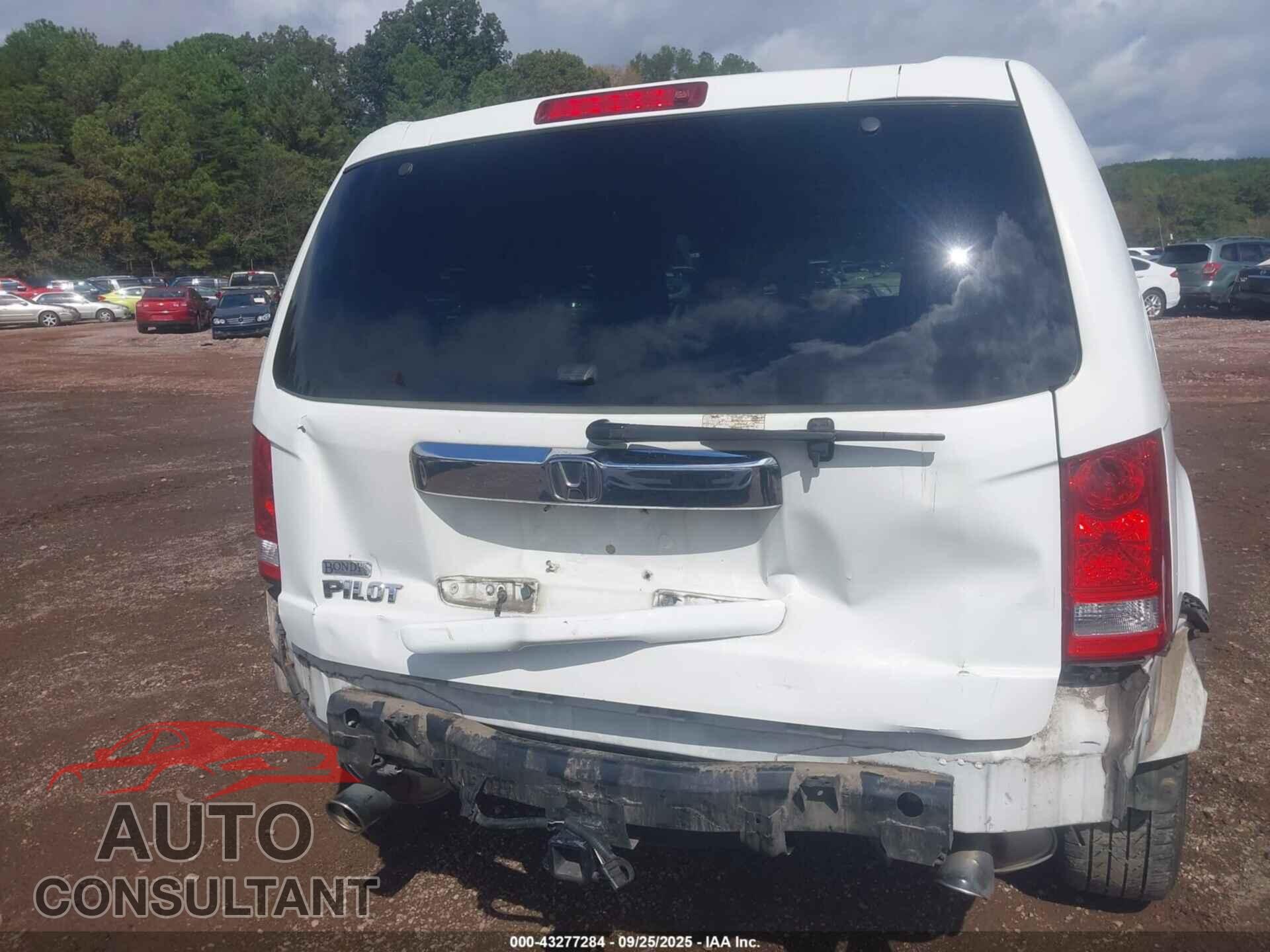 HONDA PILOT 2013 - 5FNYF3H55DB013627