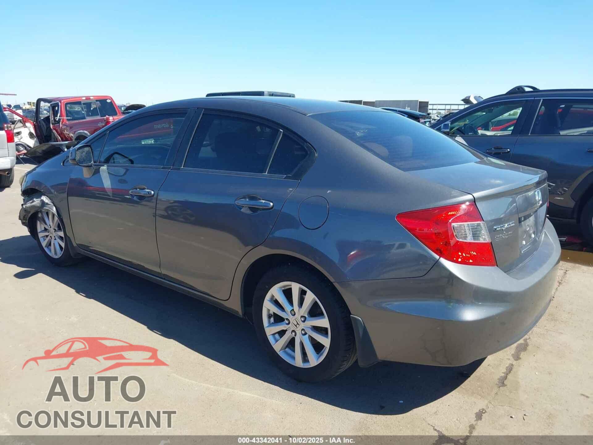 HONDA CIVIC 2012 - 2HGFB2F85CH601256
