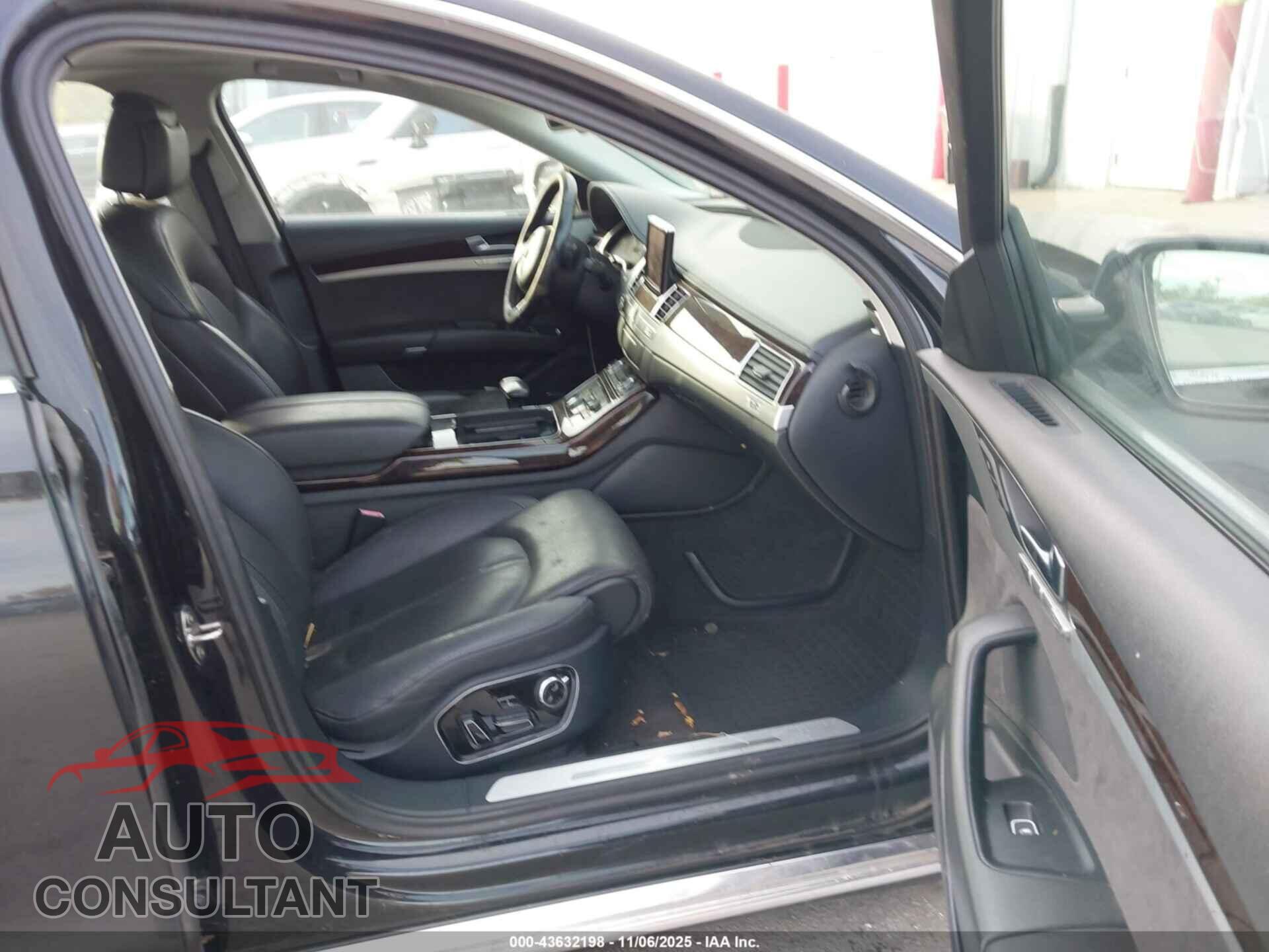 AUDI A8 2012 - WAUAVAFD4CN010931