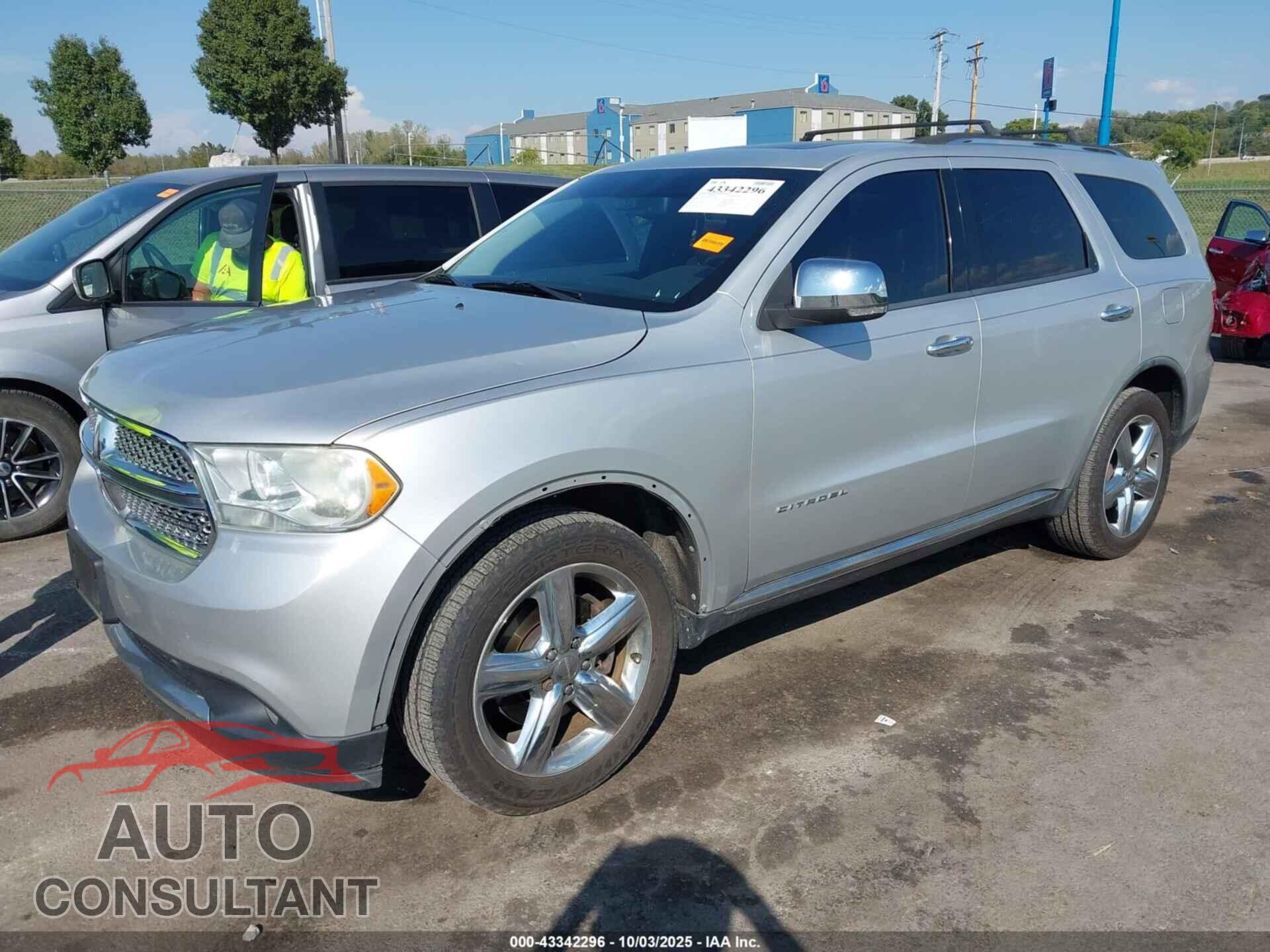 DODGE DURANGO 2011 - 1D4RE5GG0BC677286