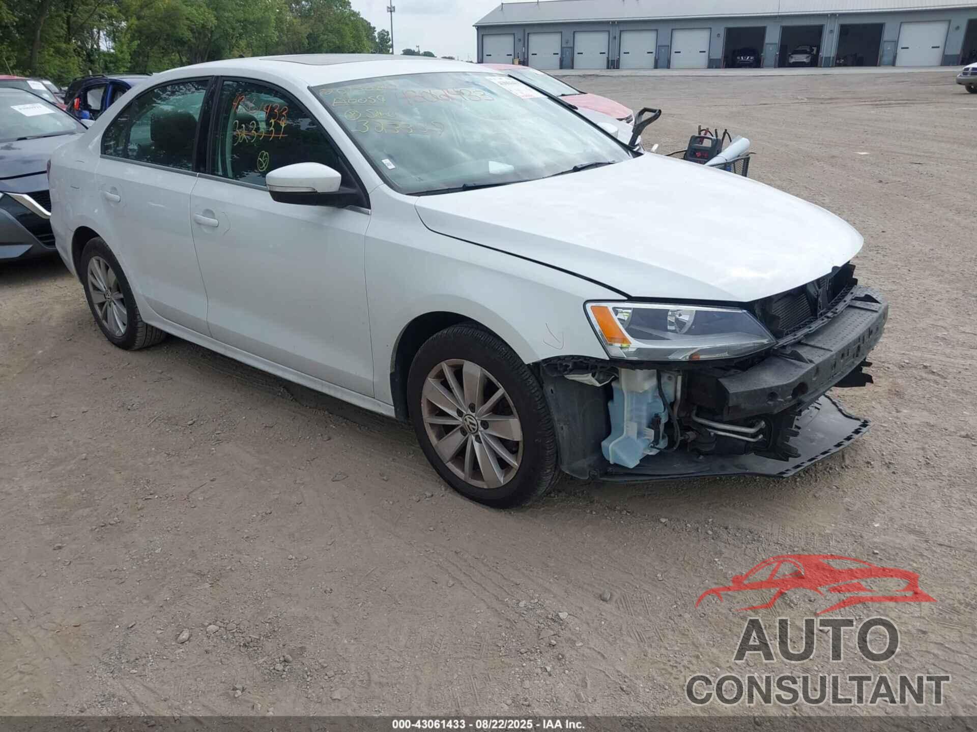 VOLKSWAGEN JETTA 2016 - 3VWD67AJ9GM323399
