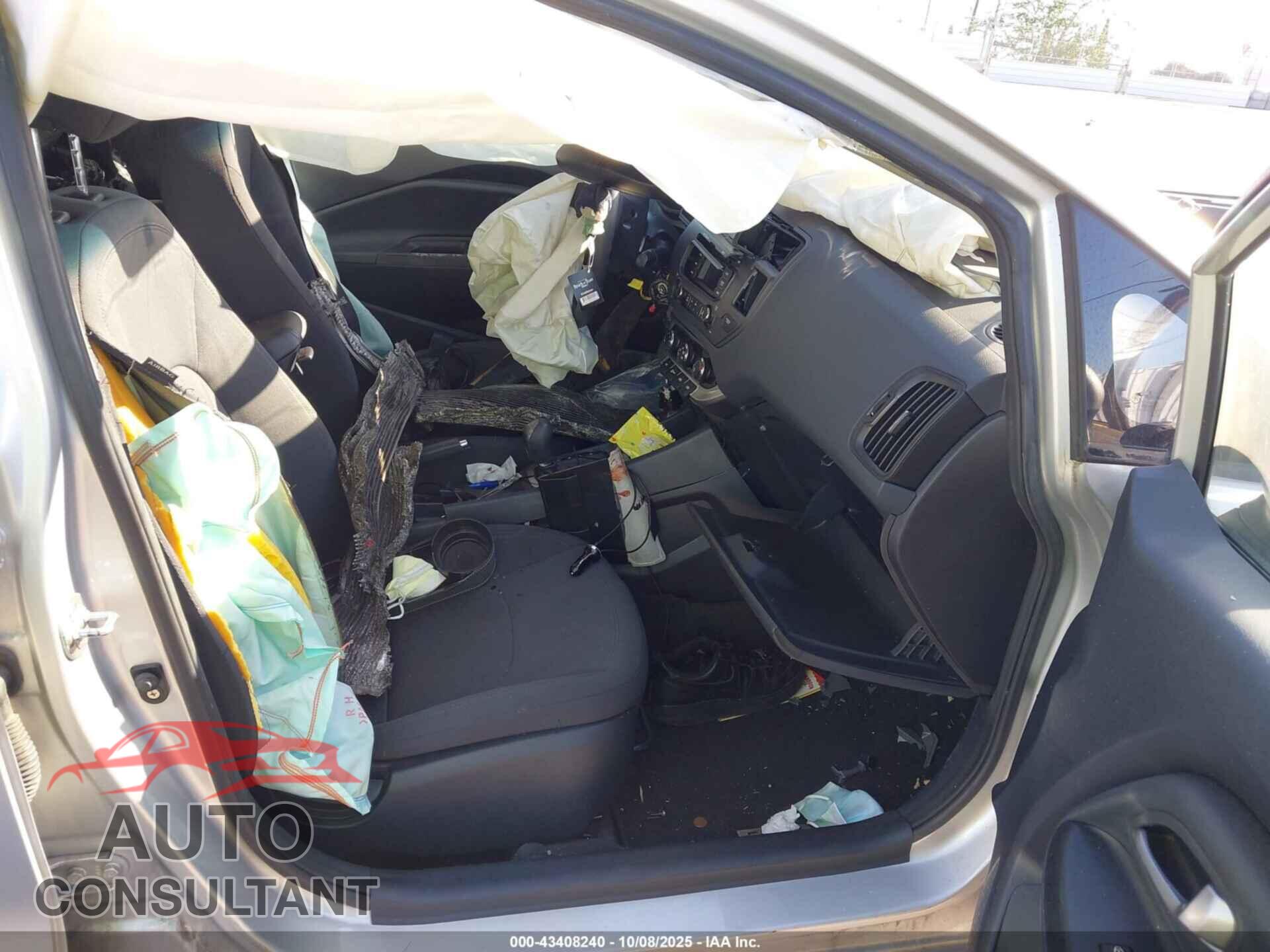 KIA RIO 2013 - KNADN5A30D6104867