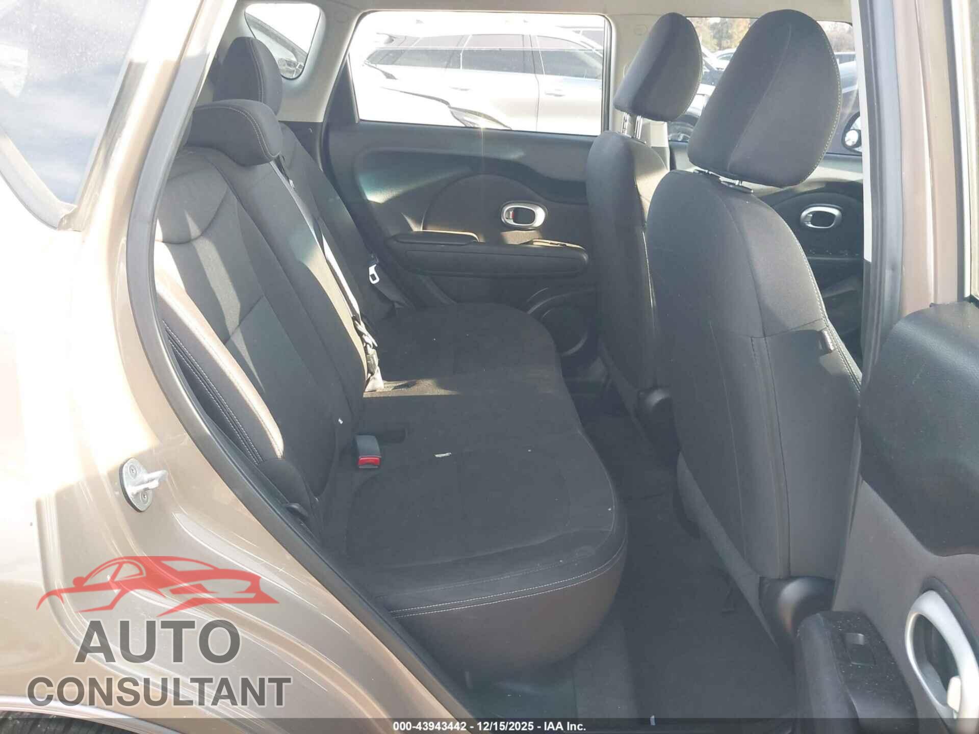 KIA SOUL 2016 - KNDJN2A29G7307802