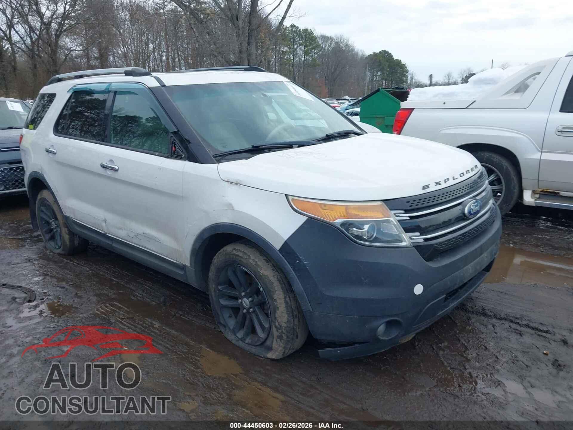 FORD EXPLORER 2011 - 1FMHK8D83BGA00527