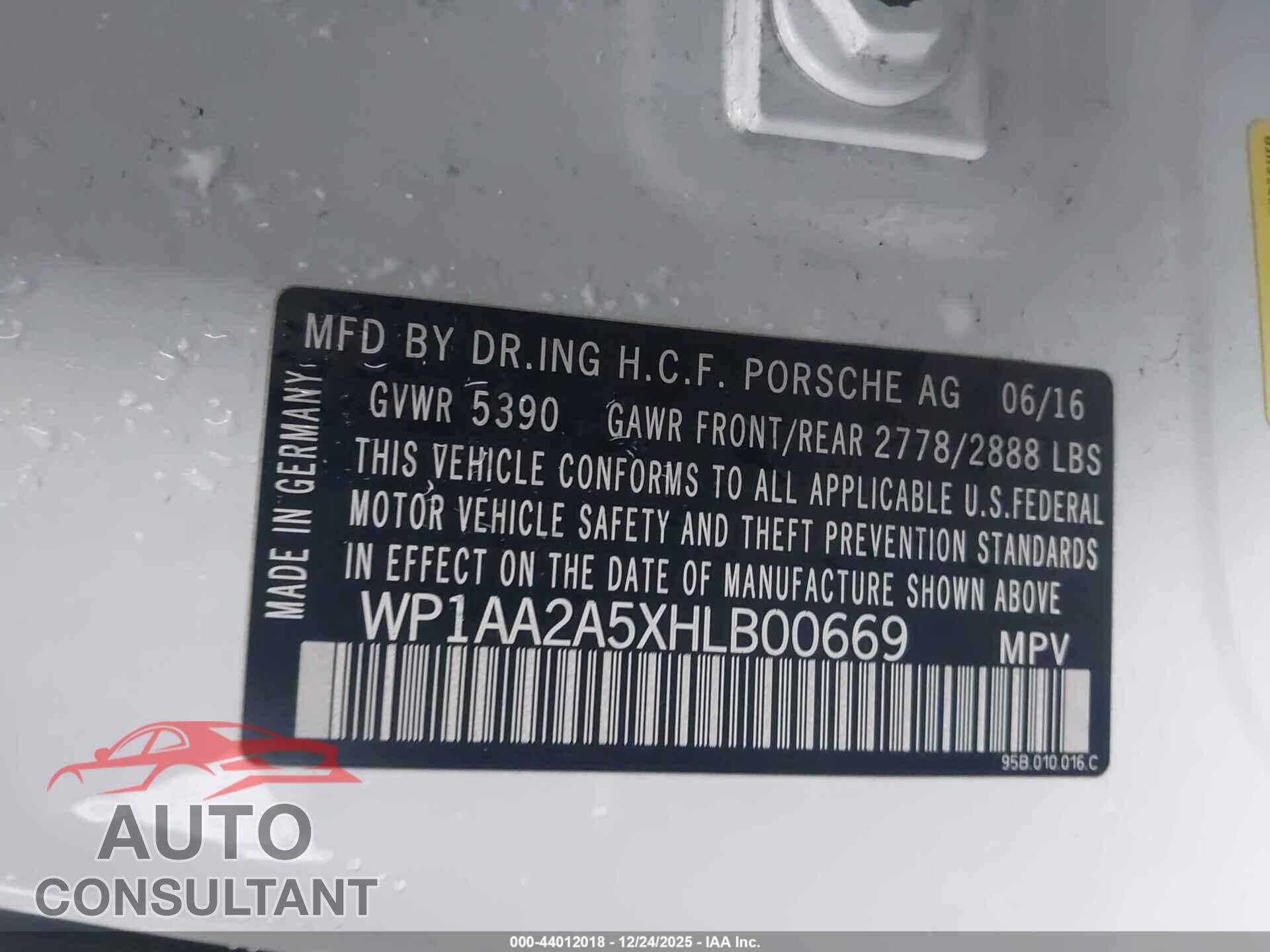 PORSCHE MACAN 2017 - WP1AA2A5XHLB00669