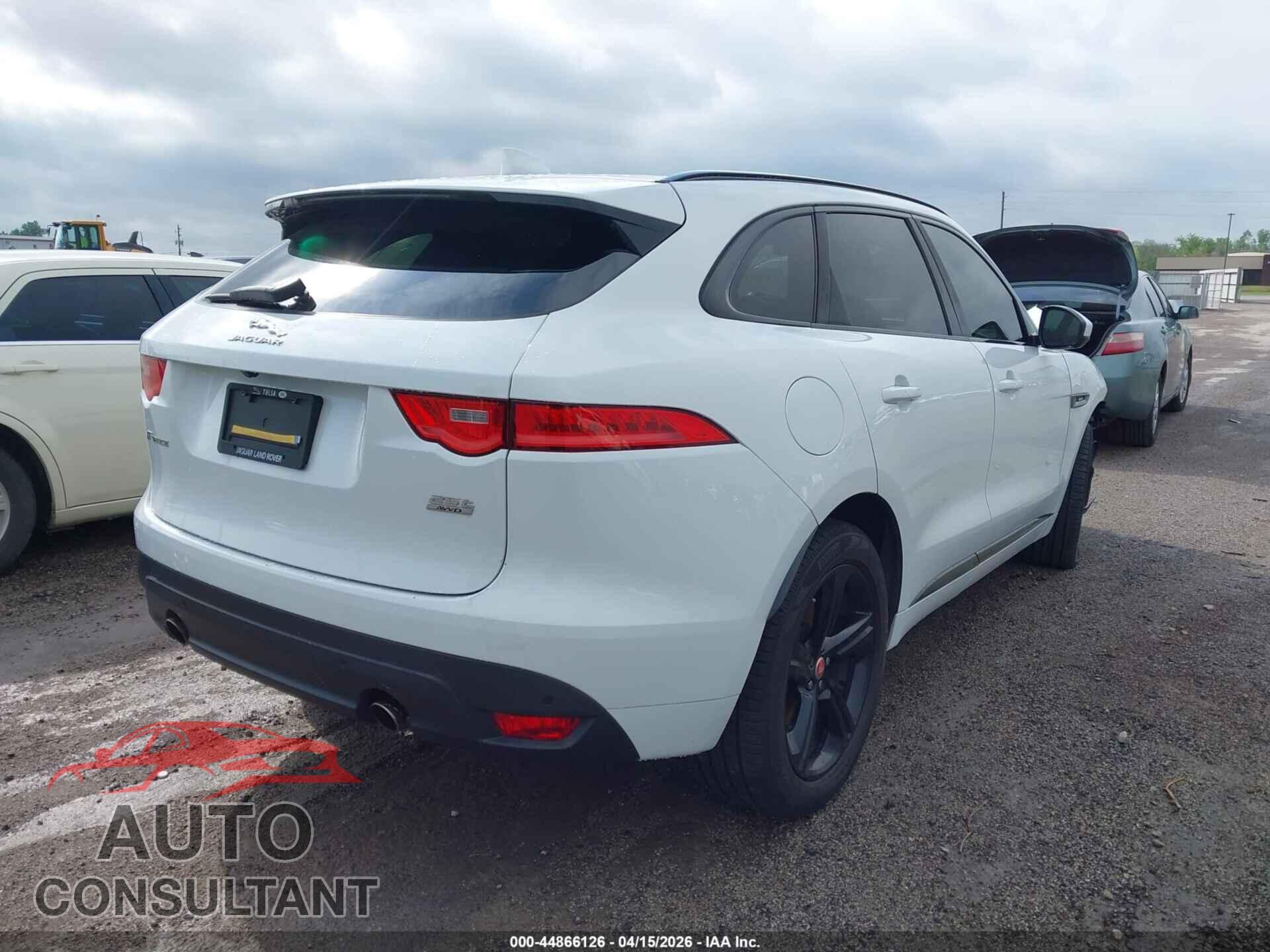 JAGUAR F-PACE 2019 - SADCL2FX0KA392306