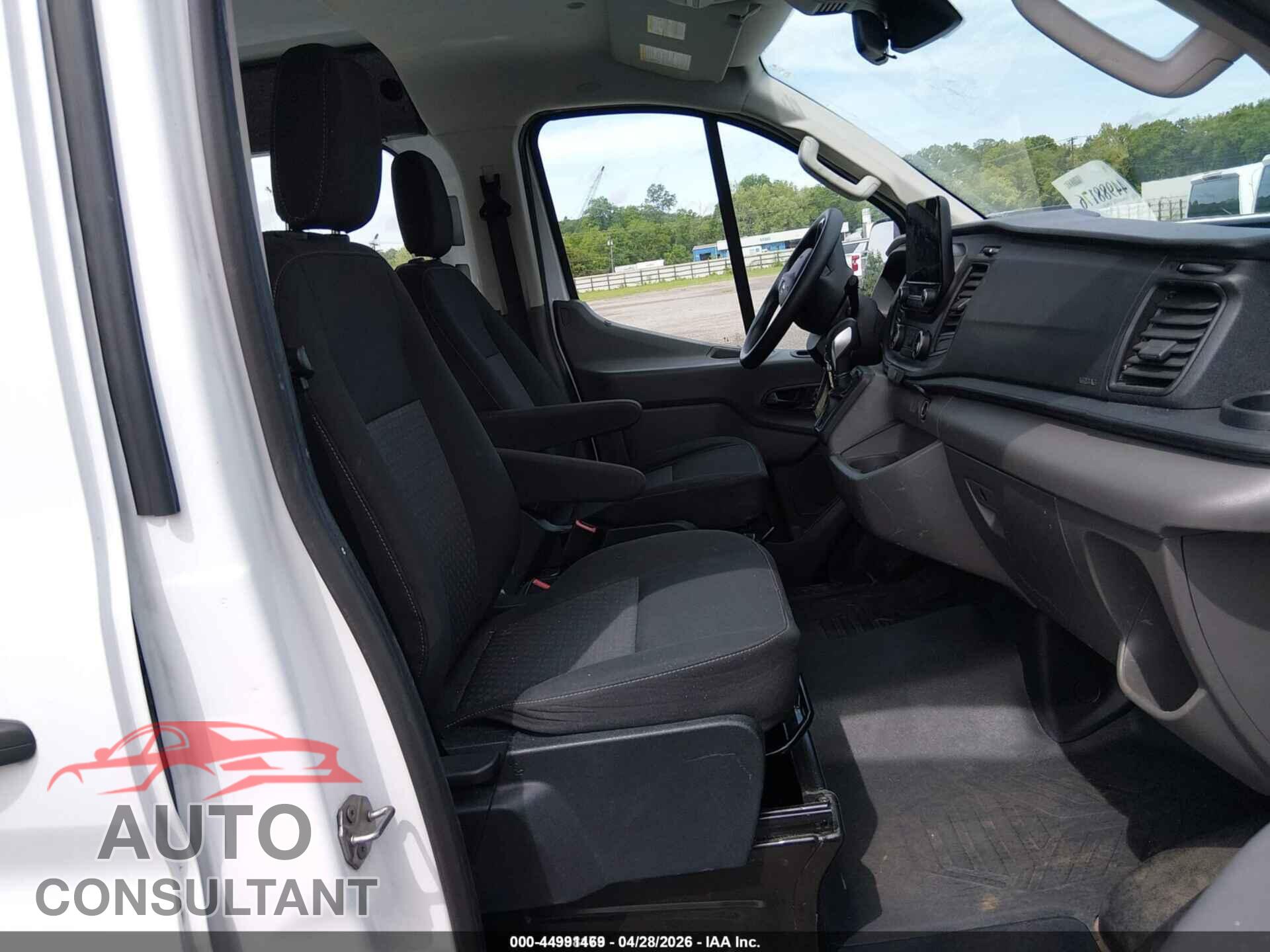 FORD TRANSIT-150 2020 - 1FTYE1Y82LKB02459