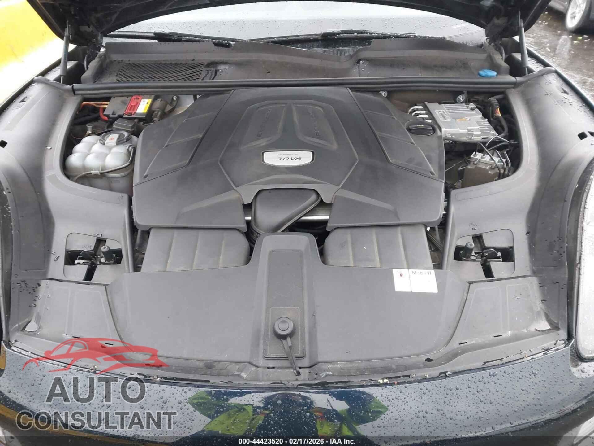 PORSCHE CAYENNE 2019 - WP1AA2AY0KDA12161
