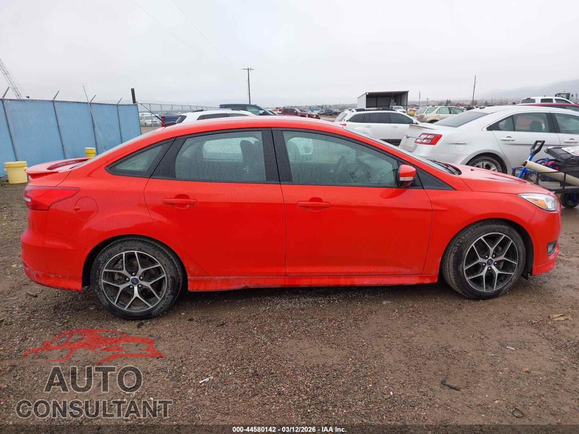 FORD FOCUS 2016 - 1FADP3F27GL374871
