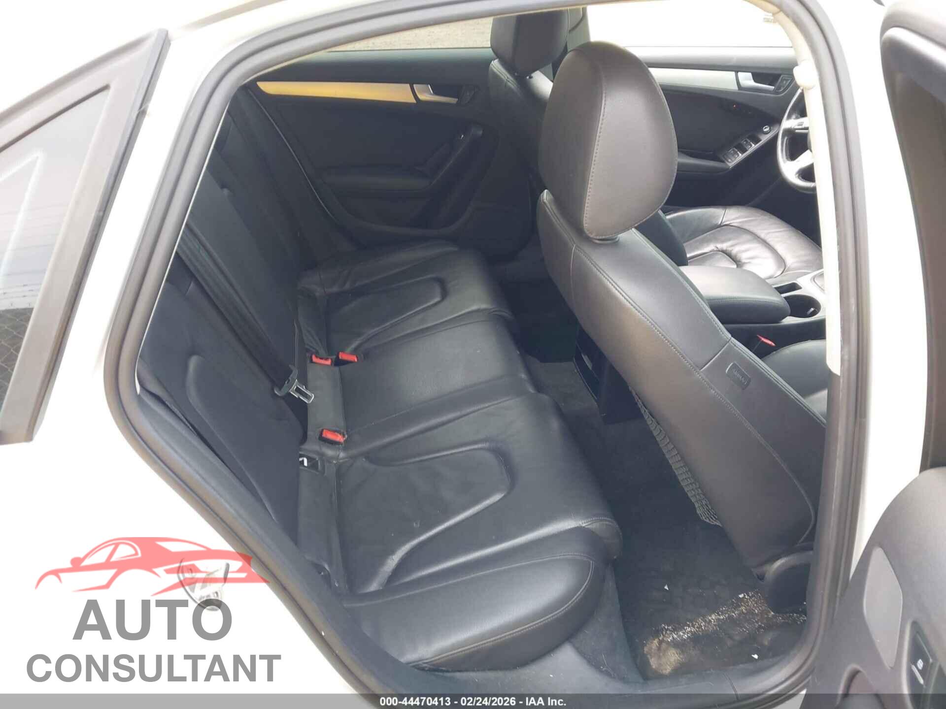 AUDI A4 2013 - WAUEFAFL3DN009826