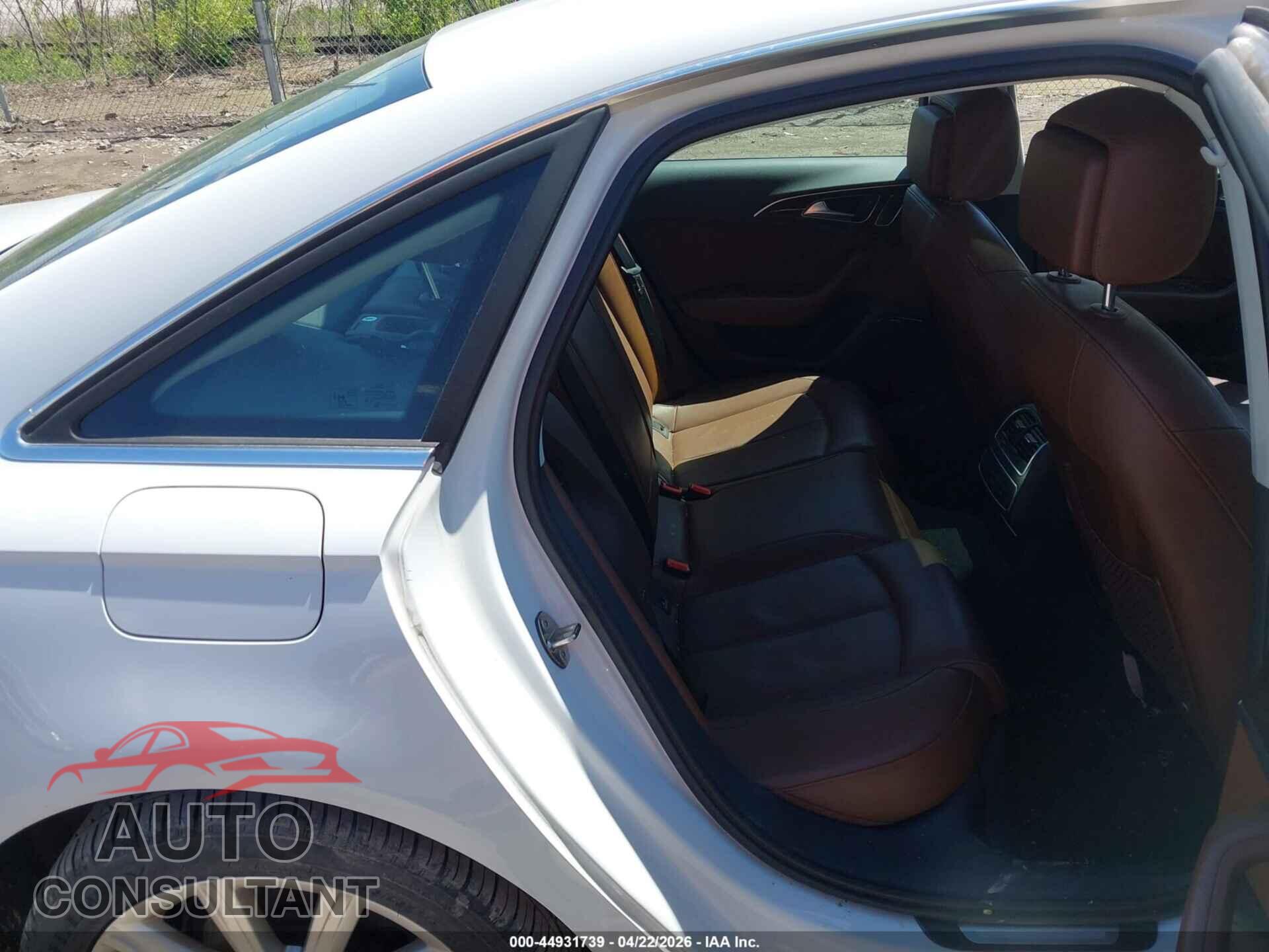 AUDI A6 2013 - WAUGFAFC0DN014751