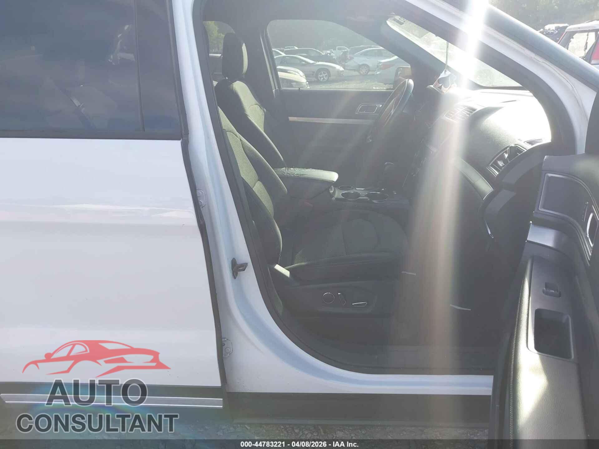 FORD EXPLORER 2018 - 1FM5K7DH3JGB84167