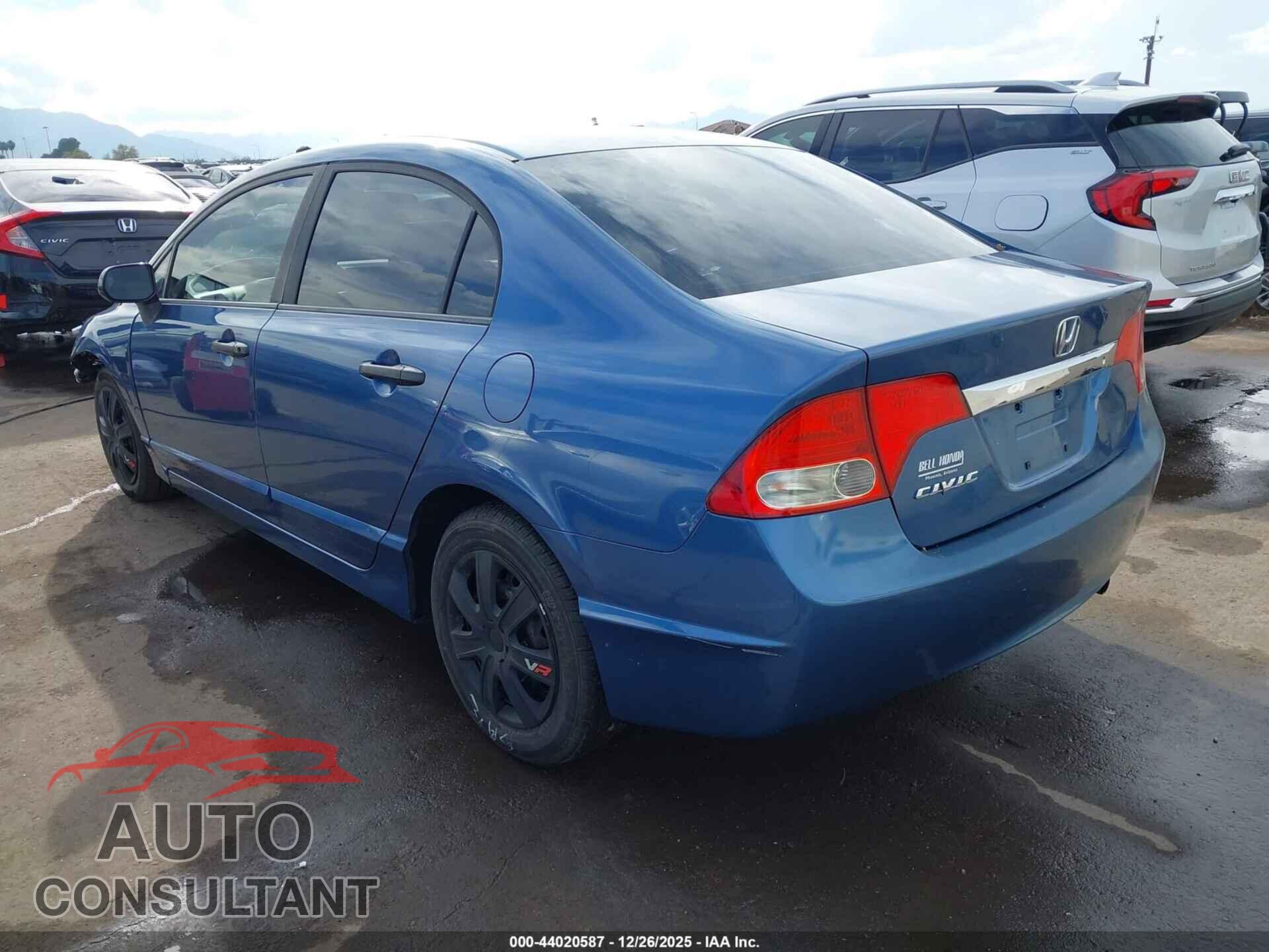 HONDA CIVIC 2010 - 19XFA1F38AE002408