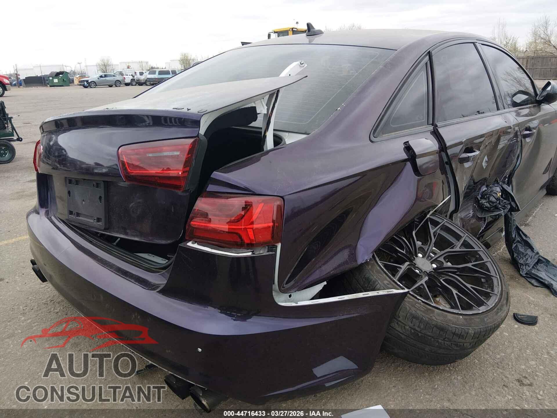 AUDI S6 2018 - WAUFFAFC2JN038024
