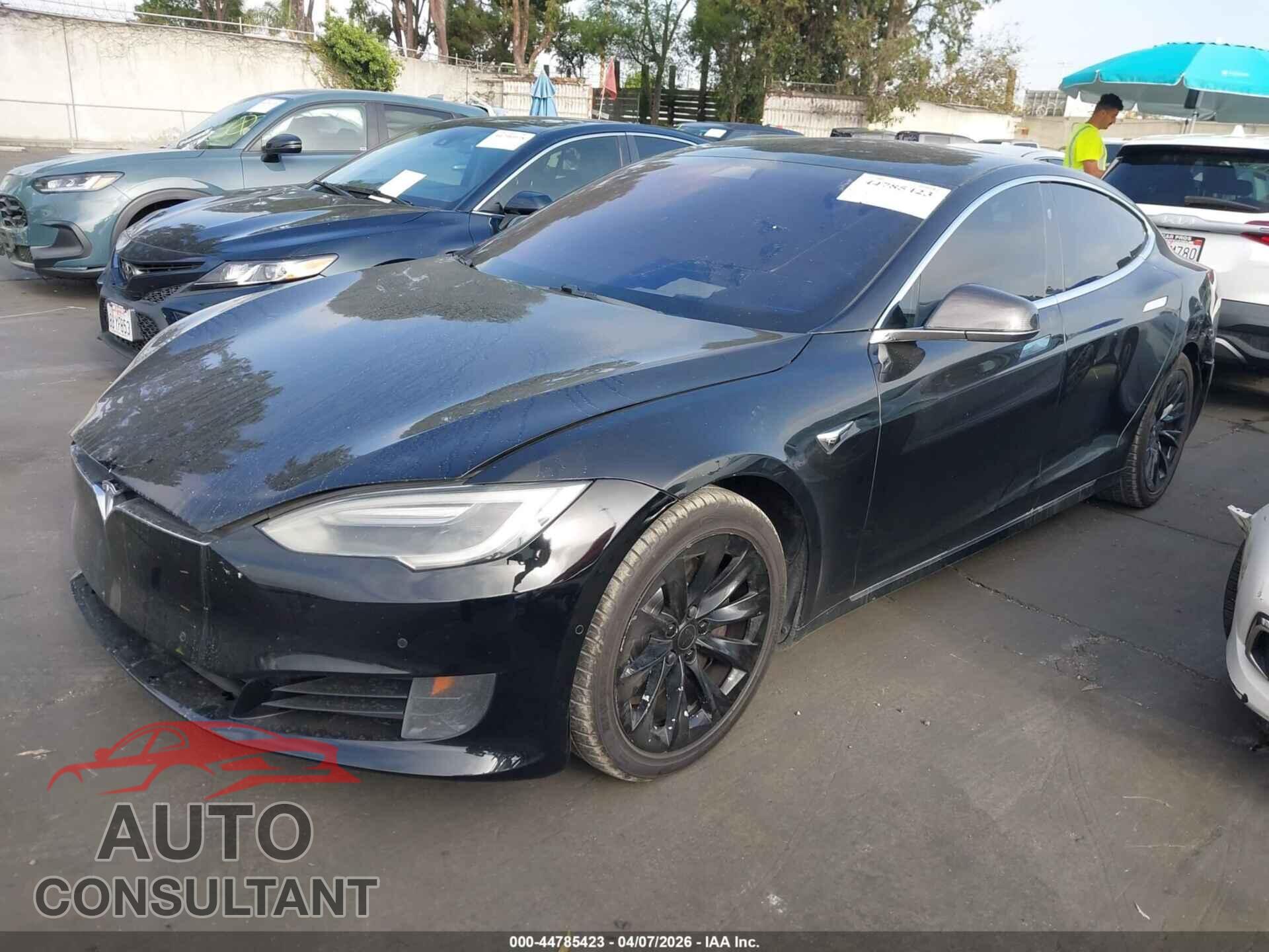 TESLA MODEL S 2017 - 5YJSA1E11HF199070