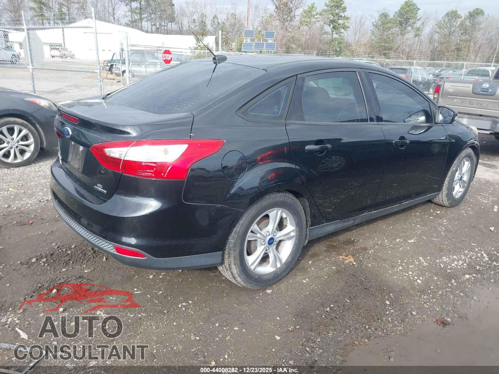 FORD FOCUS 2014 - 1FADP3F24EL379149