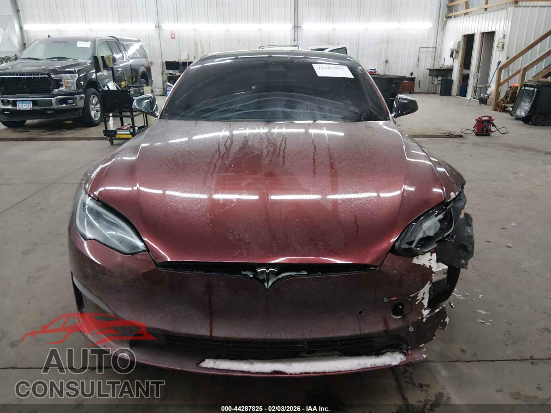 TESLA MODEL S 2022 - 5YJSA1E64NF473711