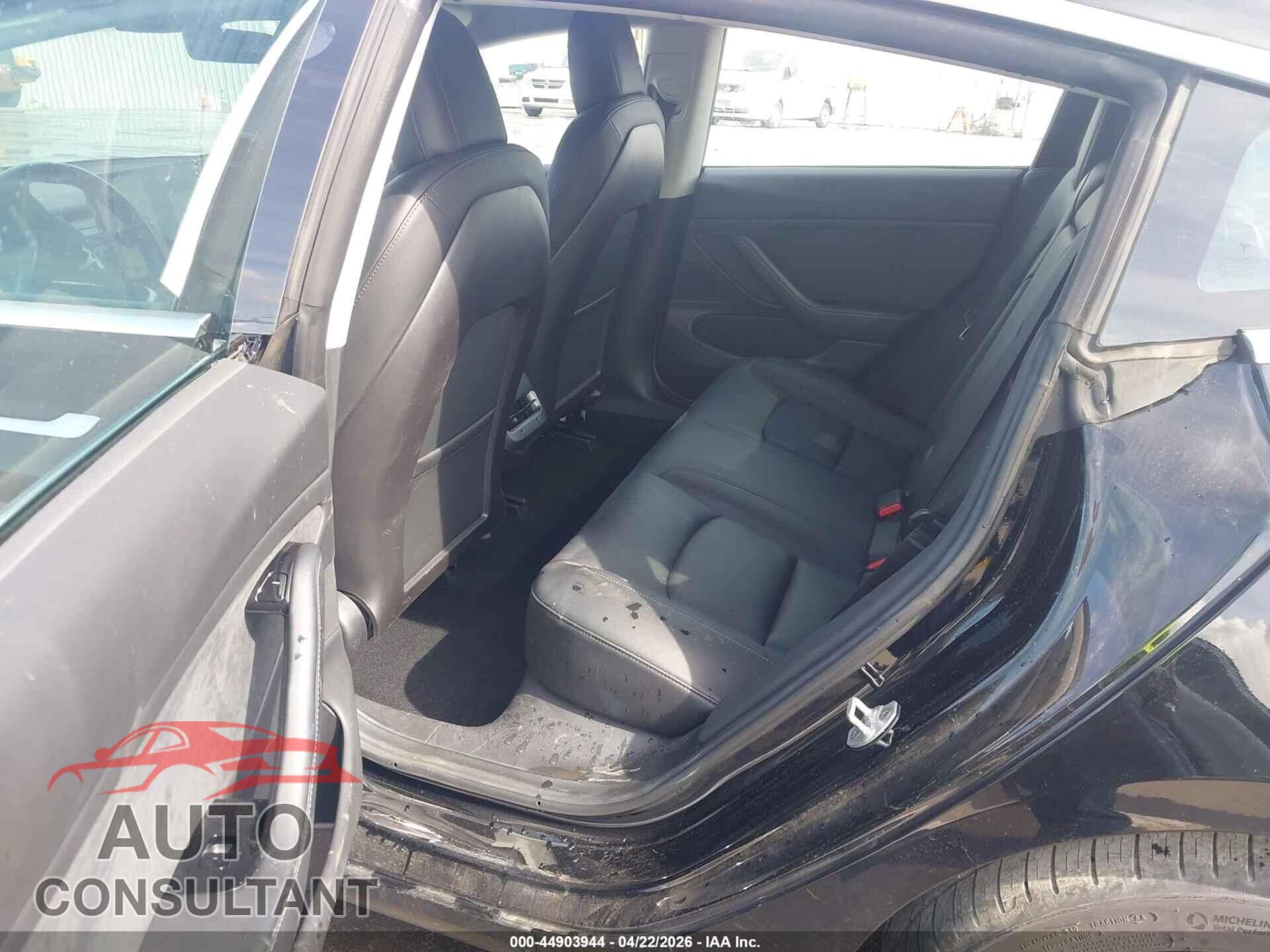 TESLA MODEL 3 2019 - 5YJ3E1EA0KF321496