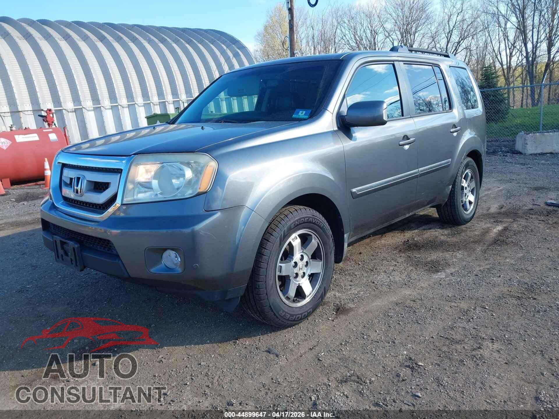 HONDA PILOT 2011 - 5FNYF4H91BB024369