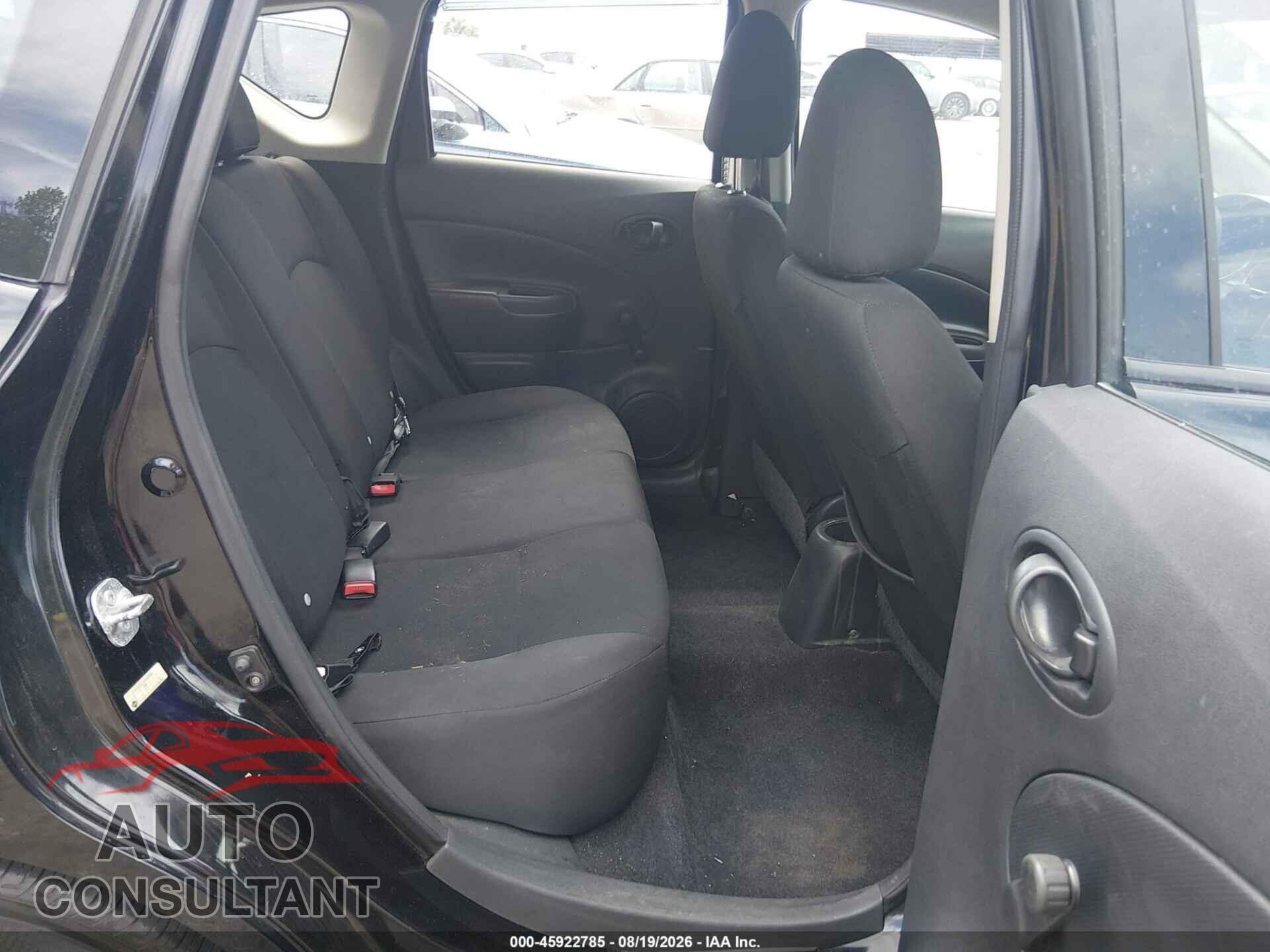 NISSAN VERSA NOTE 2015 - 3N1CE2CP6FL443626
