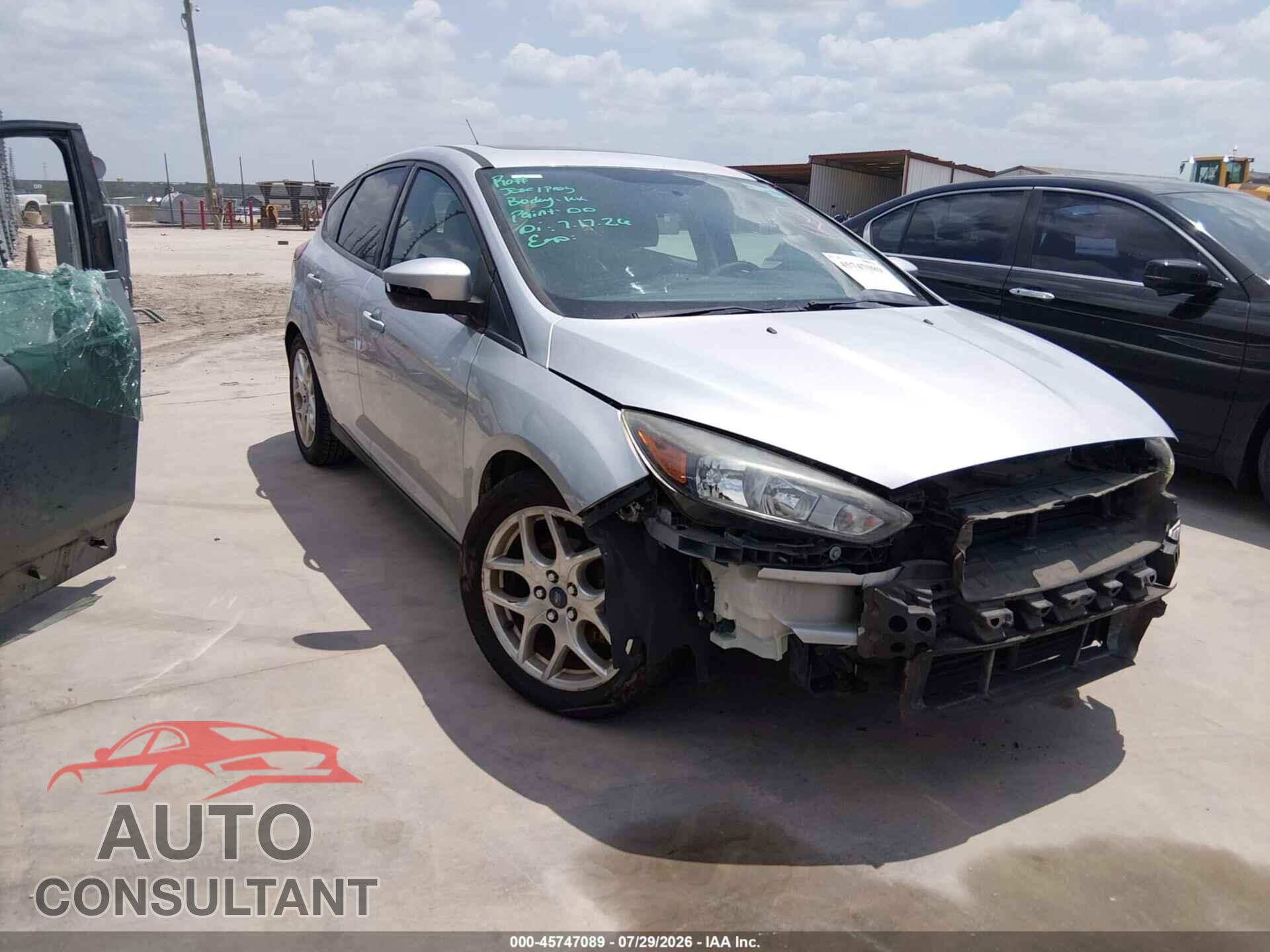 FORD FOCUS 2017 - 1FADP3M29HL232011
