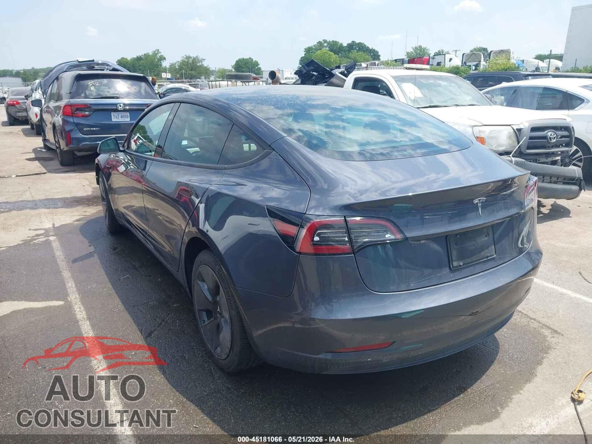 TESLA MODEL 3 2023 - 5YJ3E1EA7PF615985