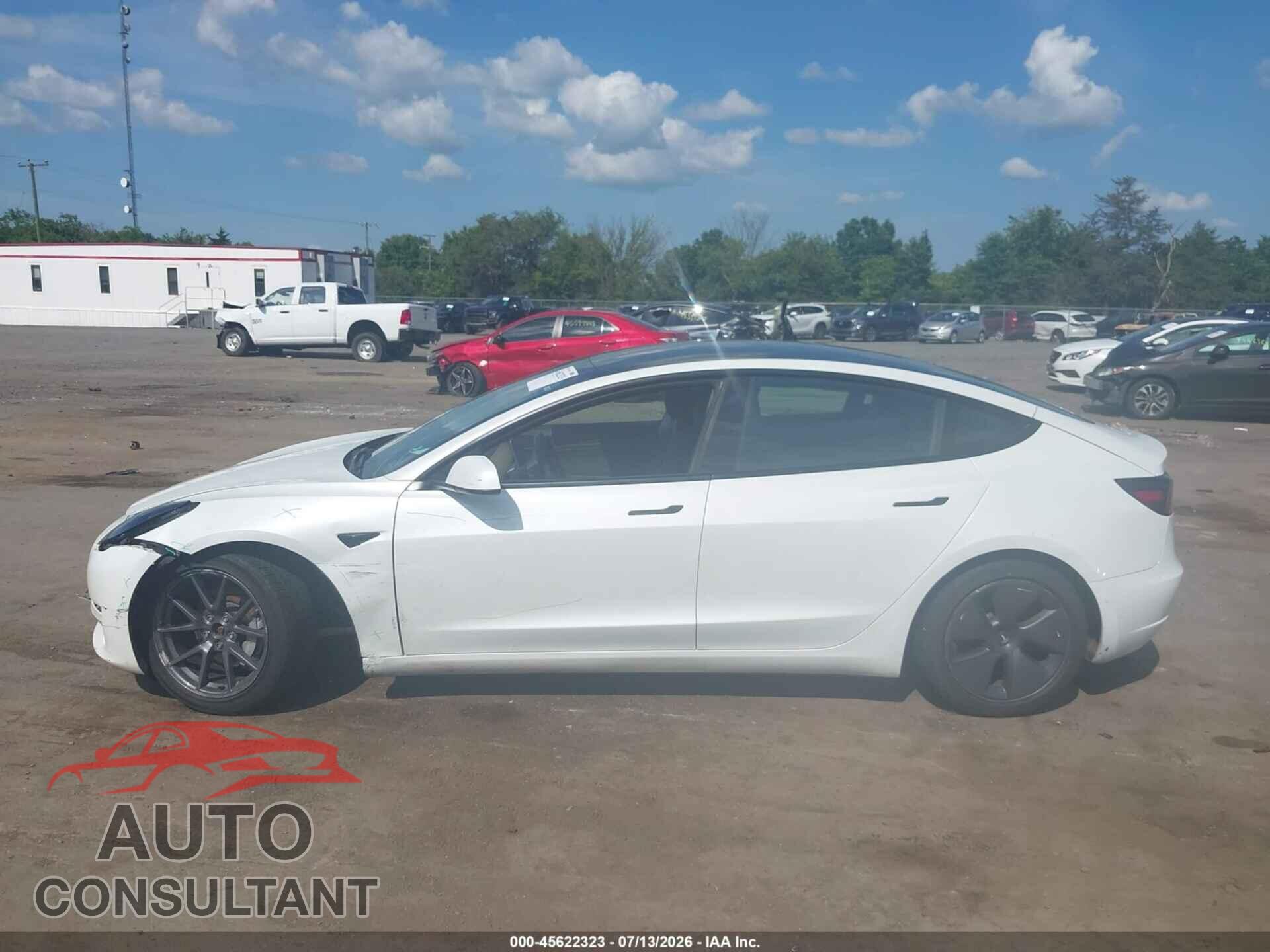 TESLA MODEL 3 2021 - 5YJ3E1EB8MF902014